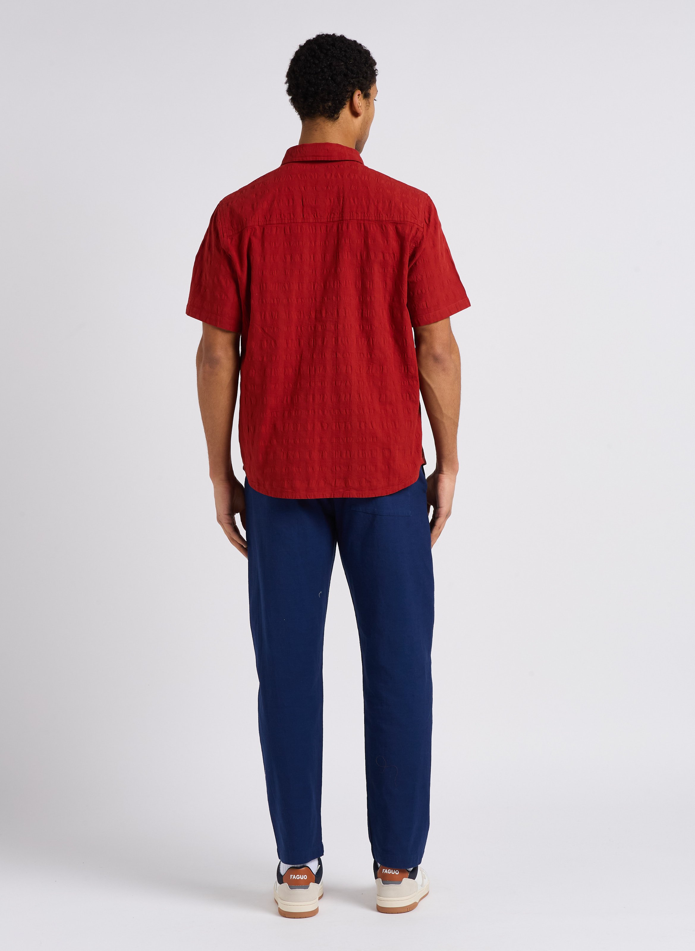 Hemd aus Bio-Baumwolle mit klassischem Kragen Orange