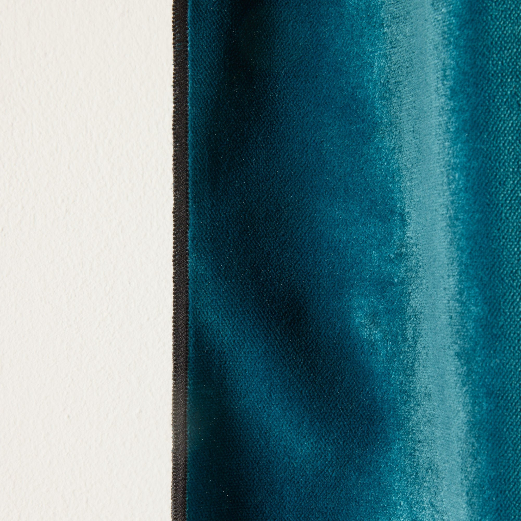 Curtain with black eyelets MADURA Blue