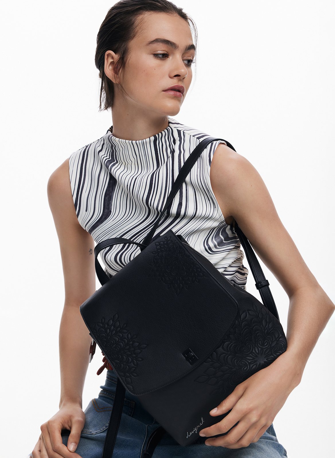 Rucksack mit Gravur DESIGUAL Schwarz