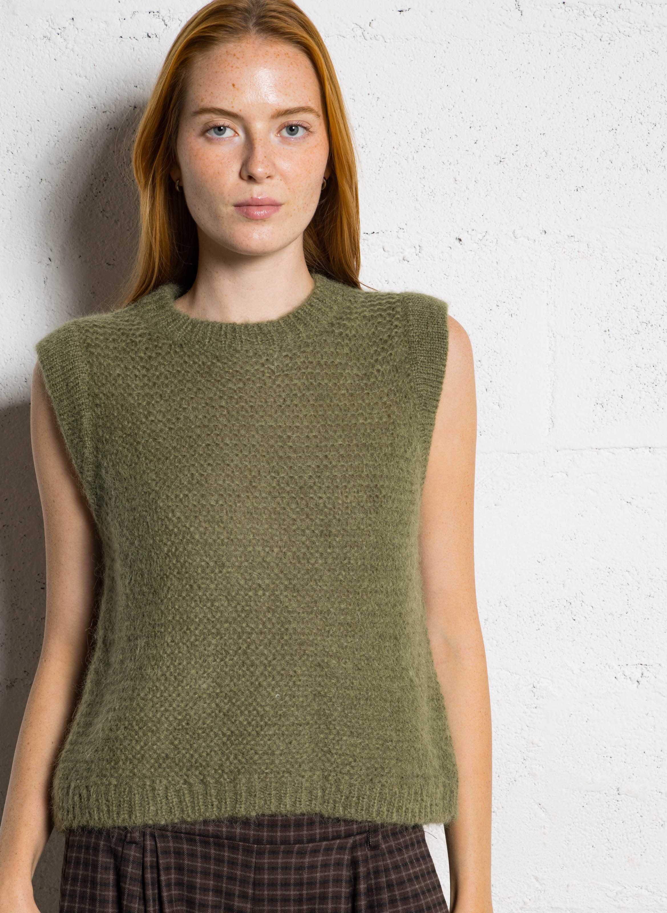 Pull sans manches col rond en laine mélangée SUD EXPRESS