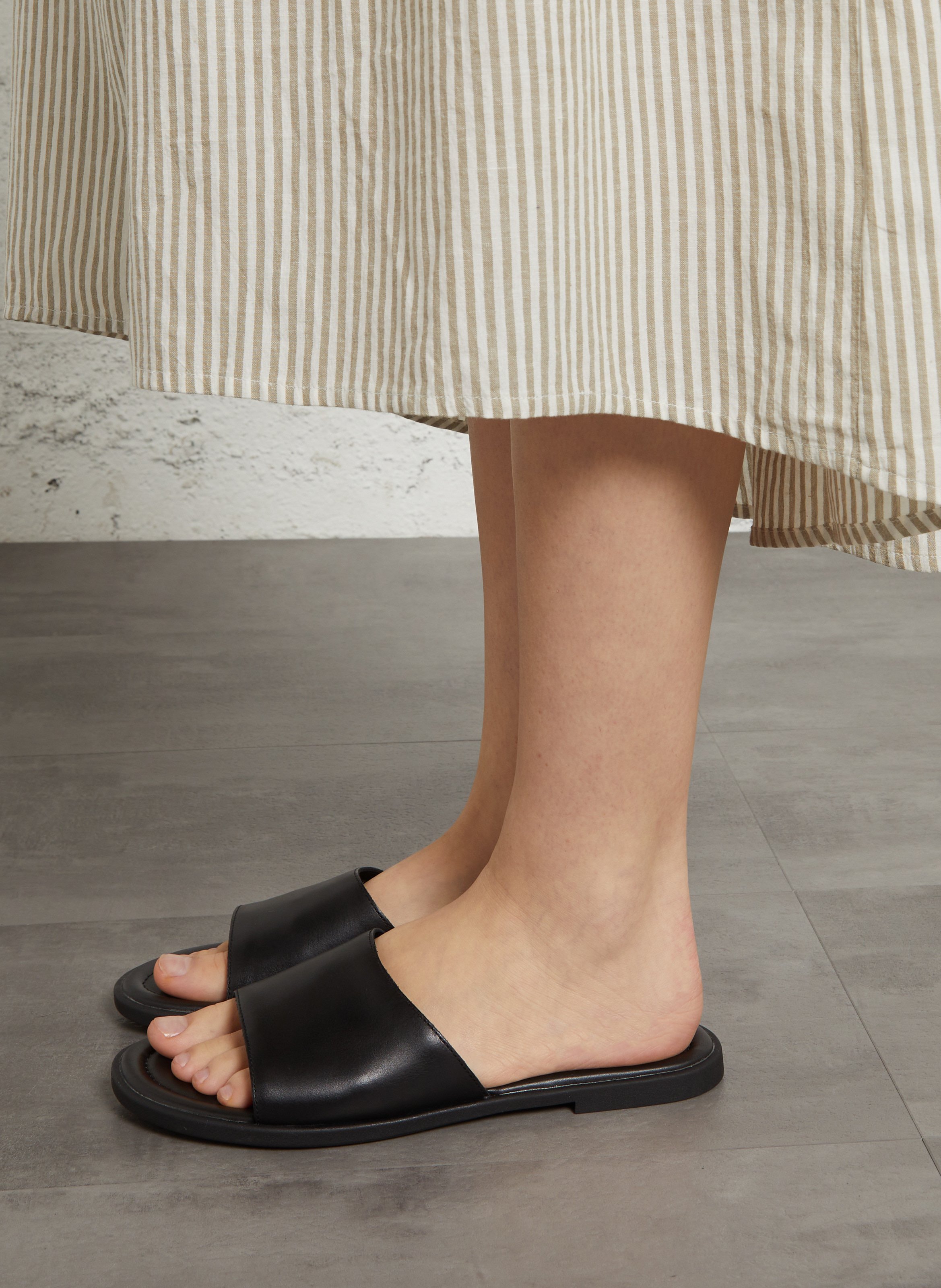 Mules plates en cuir VAGABOND Noir