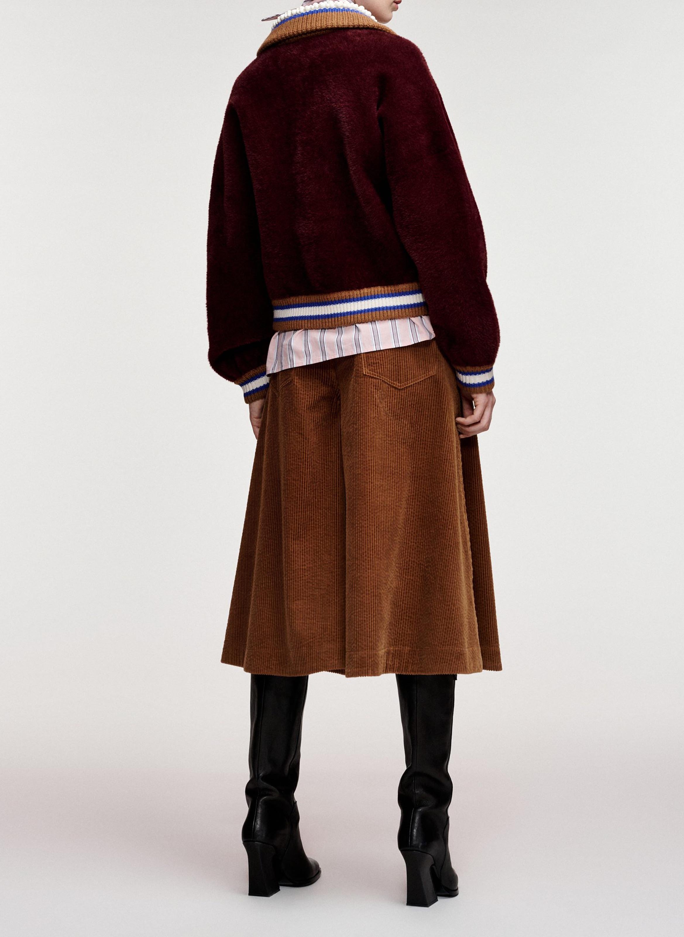 Loose fit cardigan with classic collar and button closure. | Red ESSENTIEL ANTWERP Women