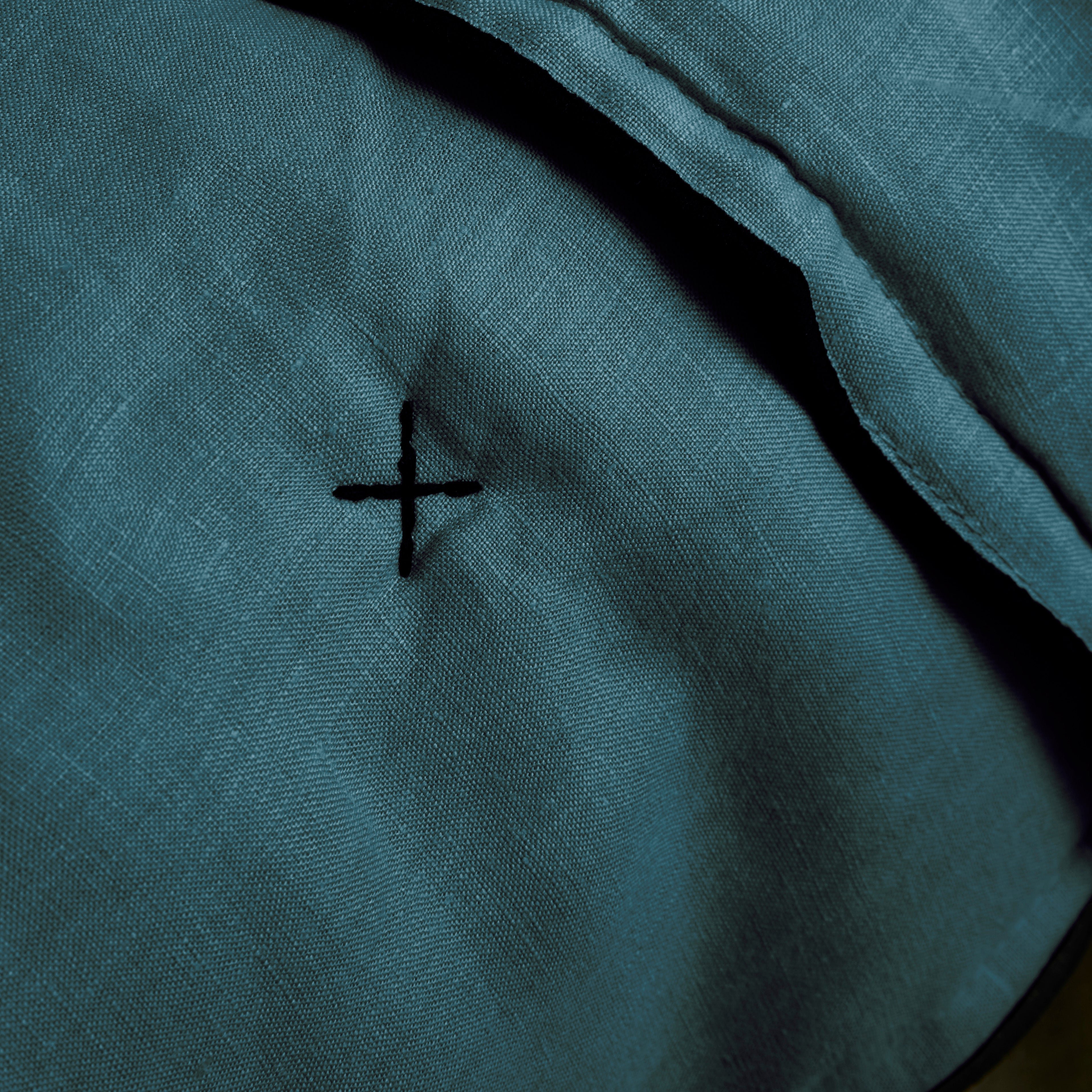 CARLINA - Quilted linen bedspread MADURA Blue