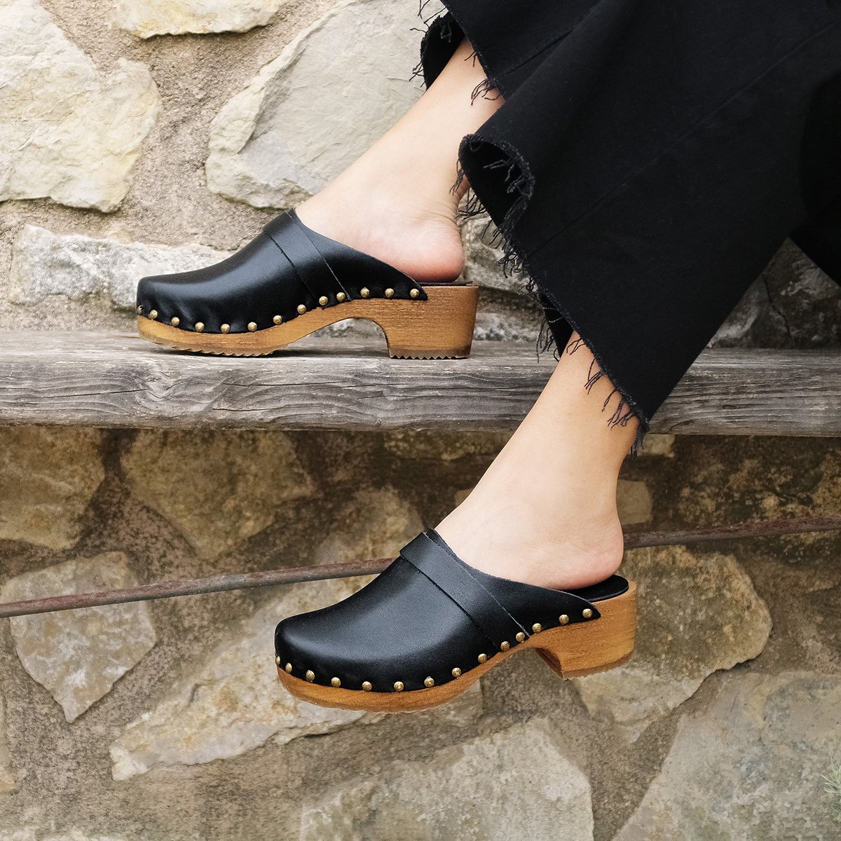Leather wooden-heel clogs JULES & JENN Black