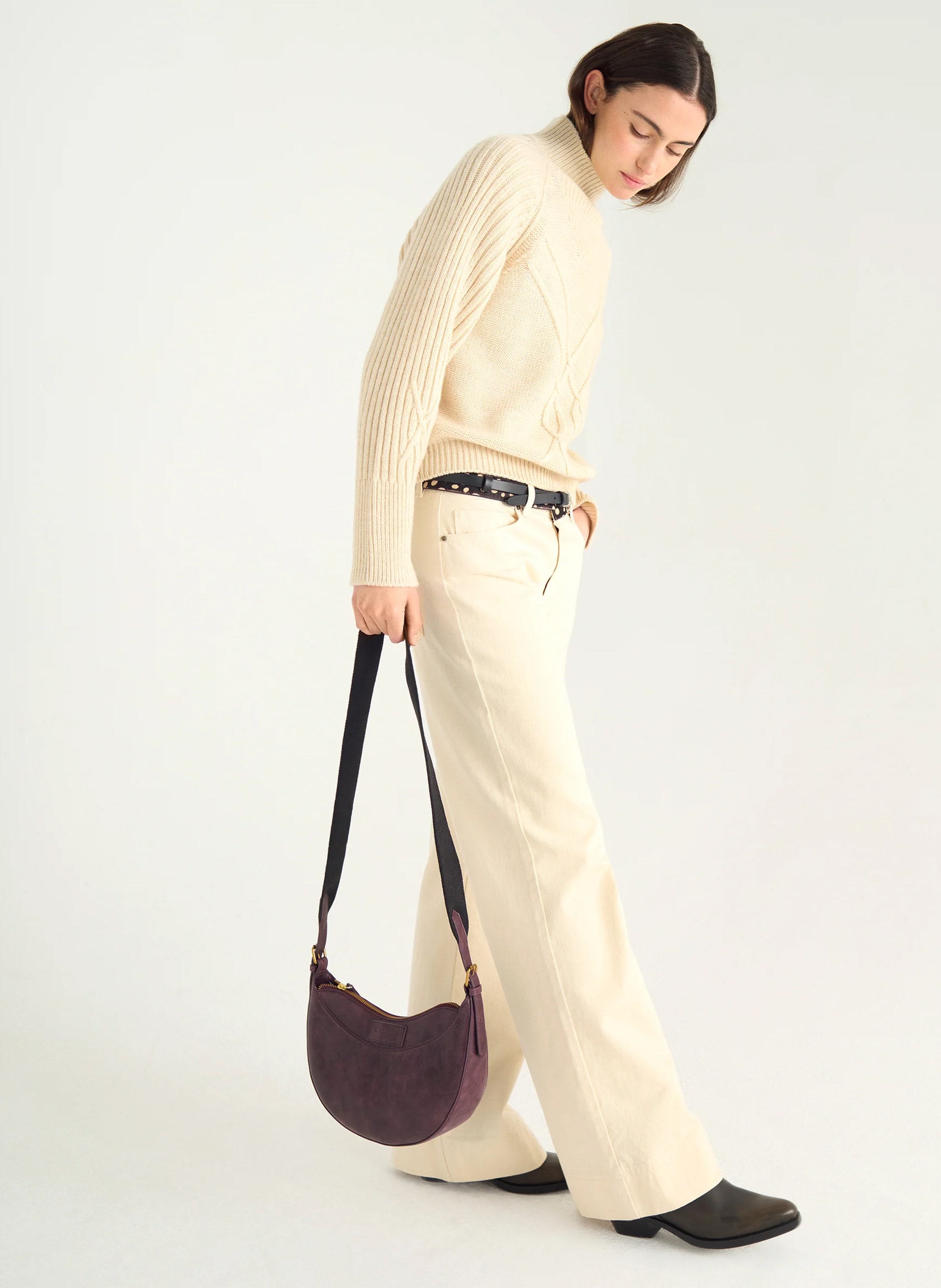 Magenta - Pullover mit Stehkragen, aus Wollmix ACOTE Weiss