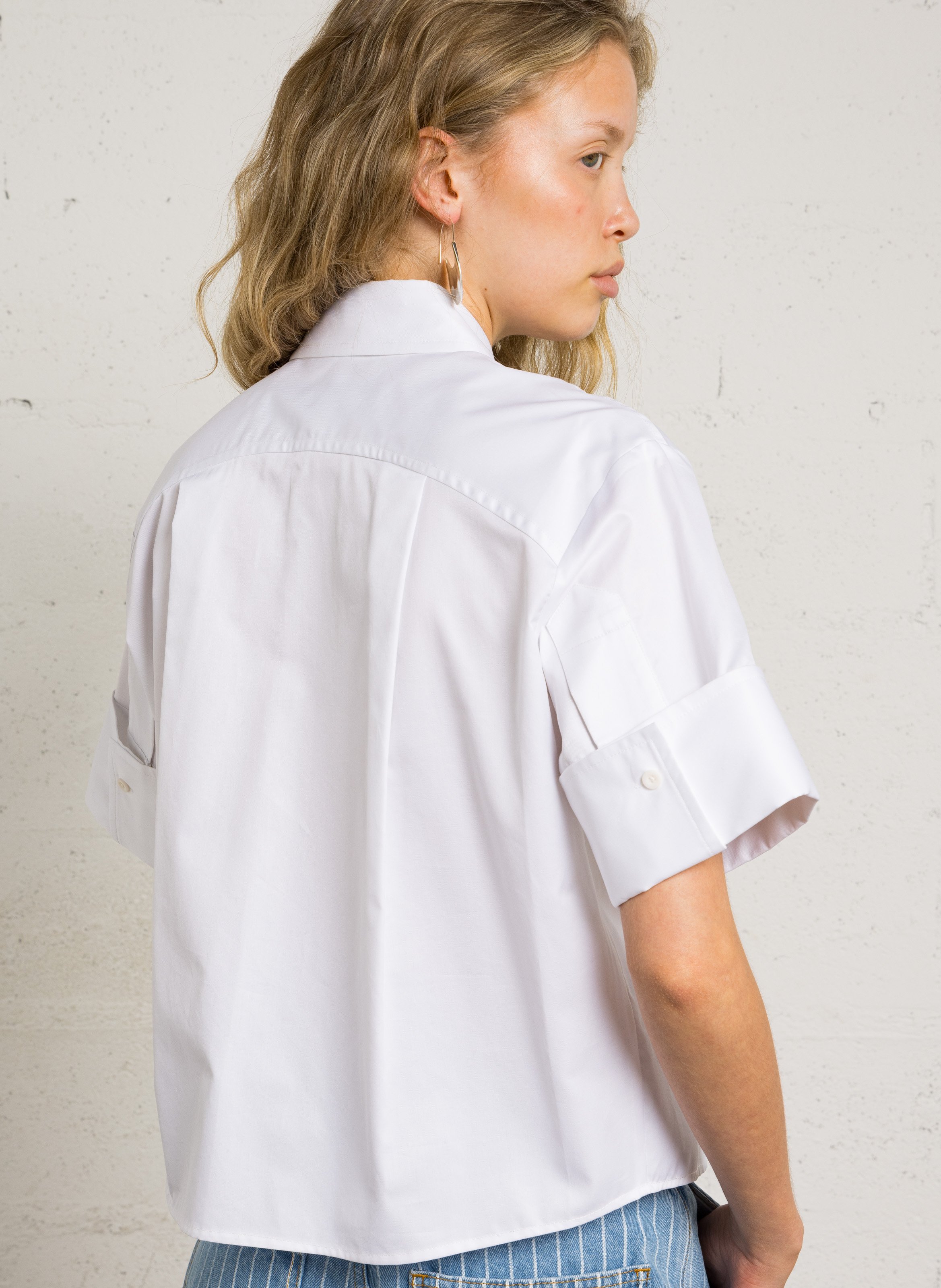Rechte blouse met korte mouwen in effen kleur. MARGAUX LONNBERG Wit