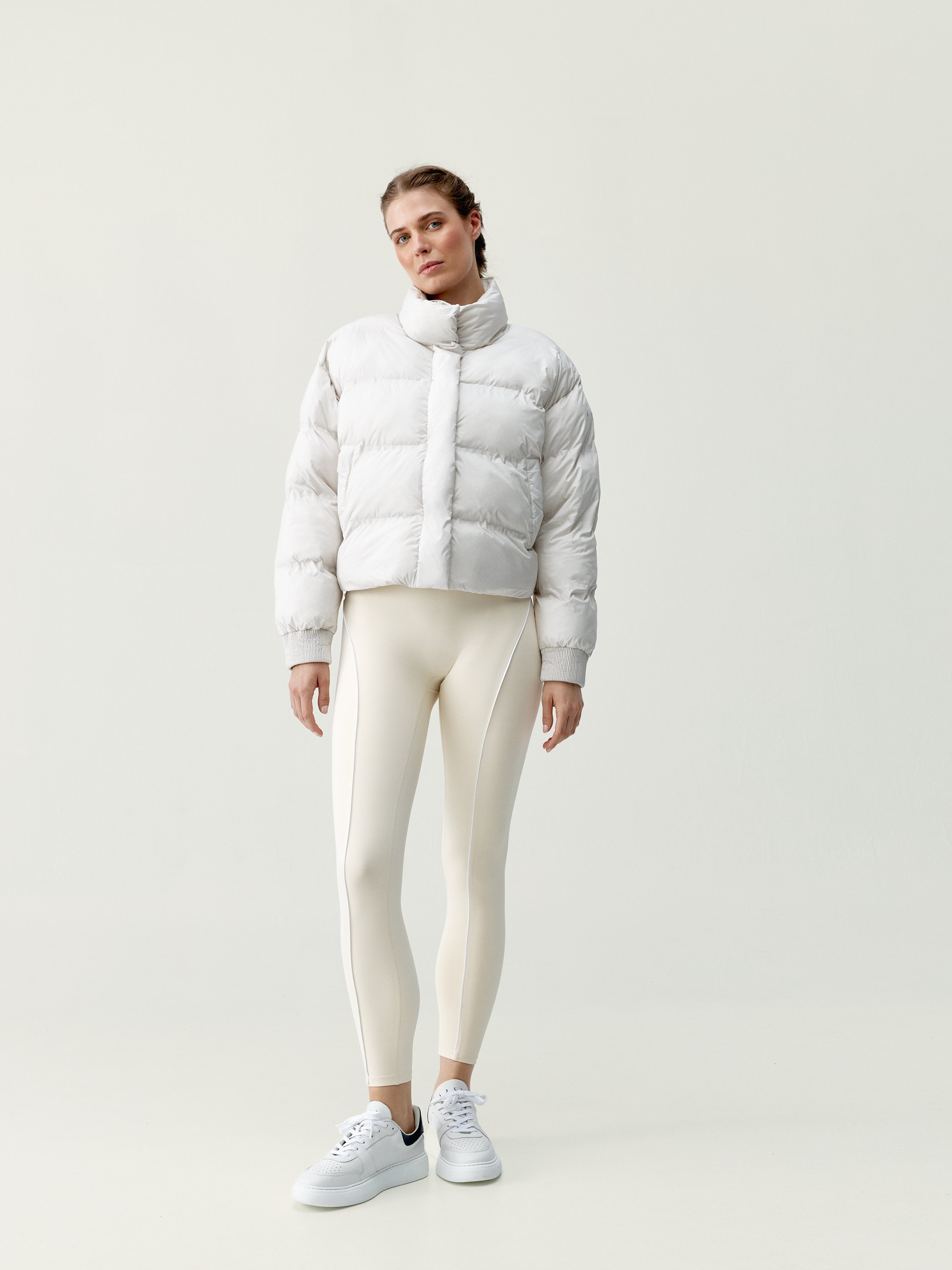Women's sports jacket lynx zip closure BORN Beige