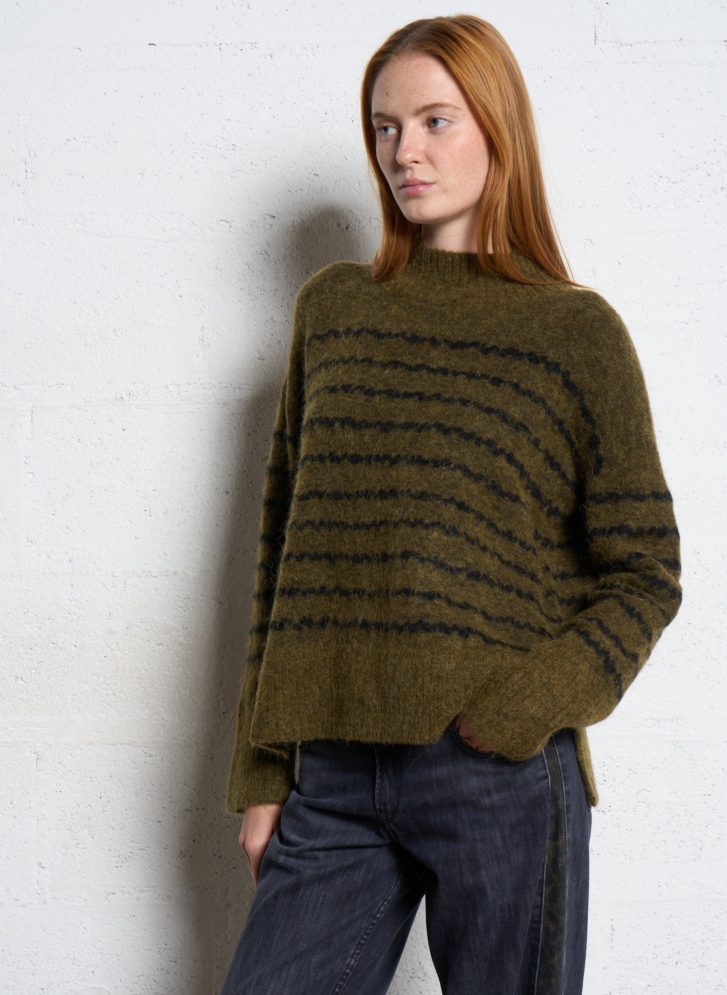 Pull oversize col montant en laine mélangée LE TEMPS DES CERISES Vert