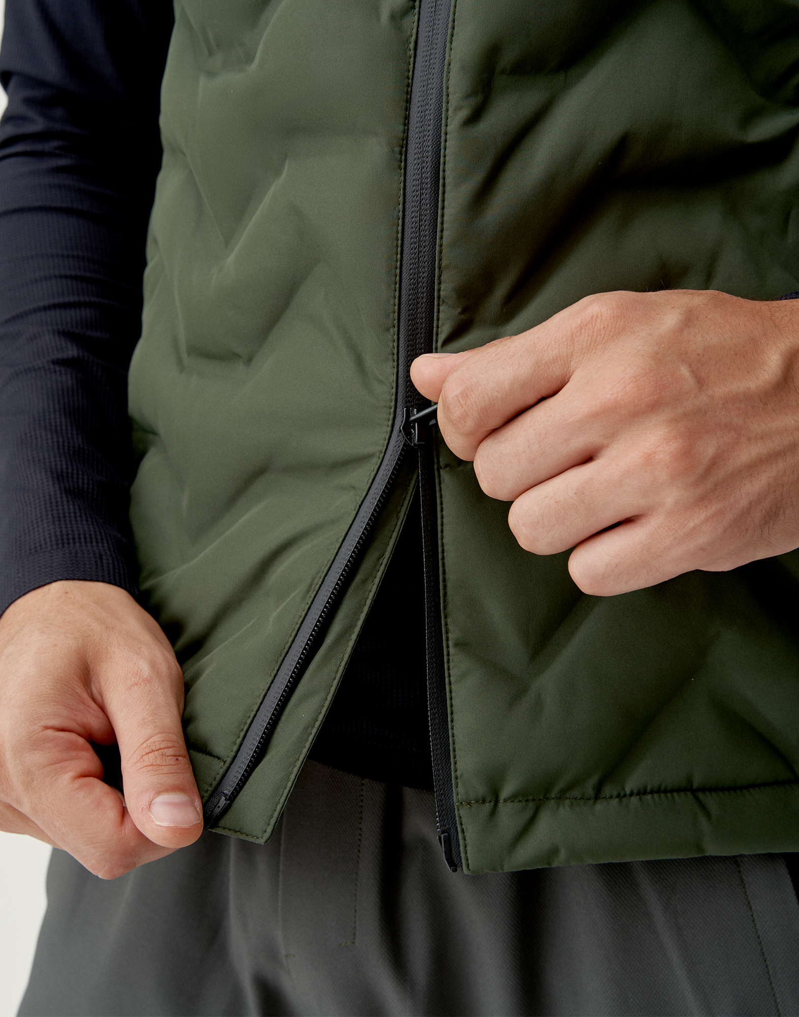 Zip-up performance athleisure sports jacket BORN LIVING YOGA Green