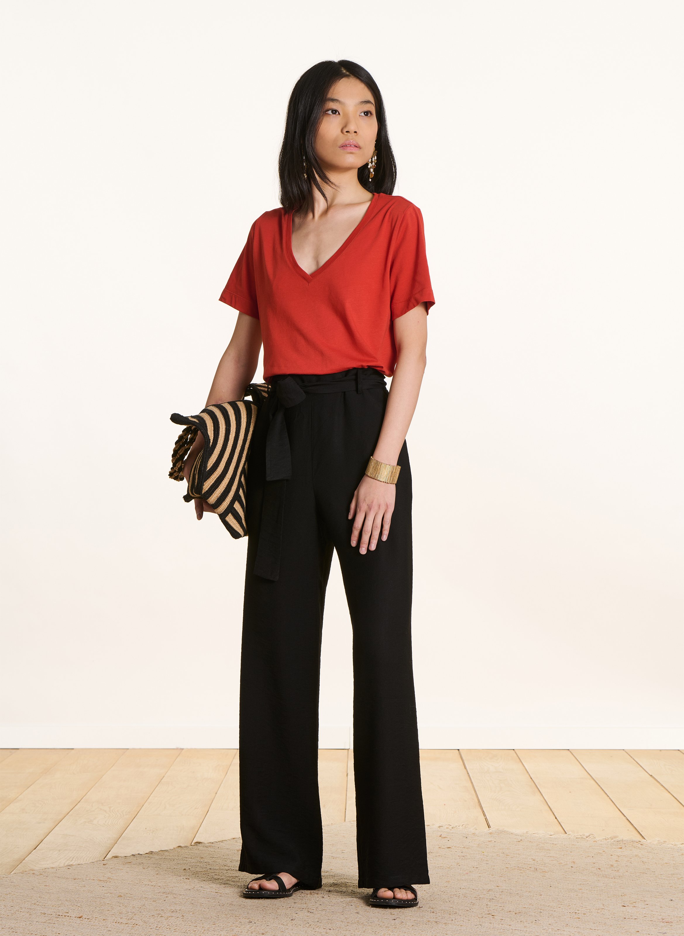 Tee-shirt ample col V en coton bio LA FEE MARABOUTEE Rouge