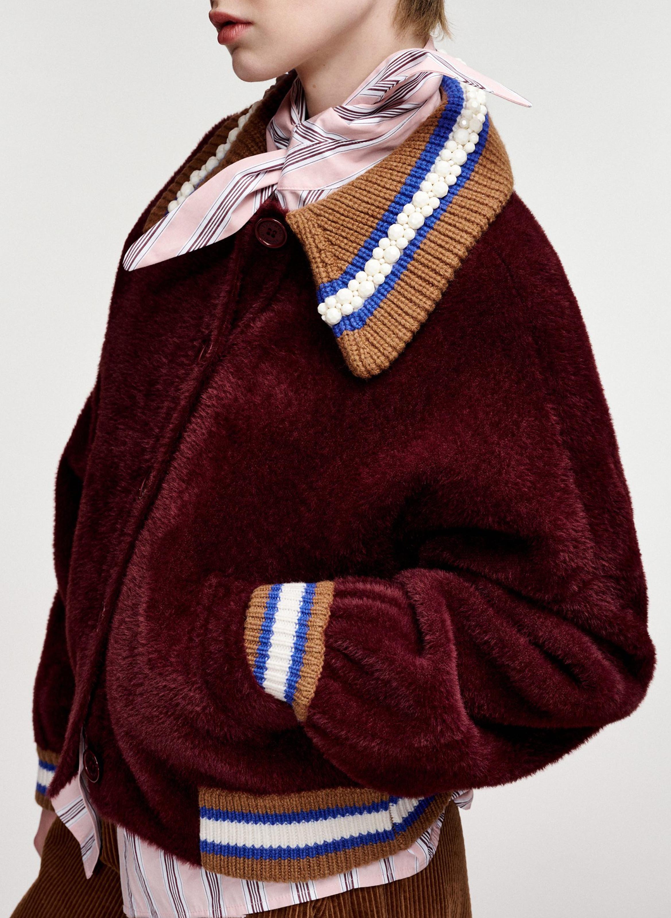 Loose fit cardigan with classic collar and button closure. | Red ESSENTIEL ANTWERP Women