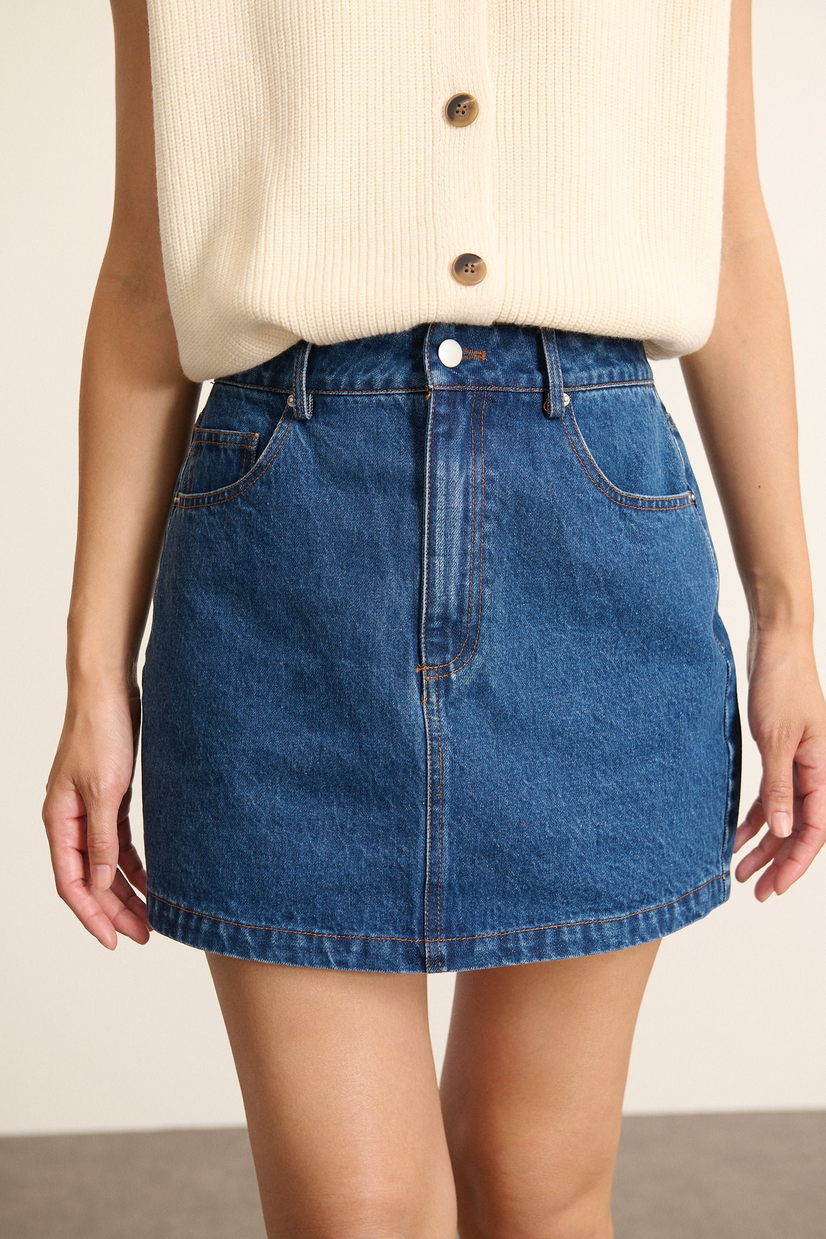 Short denim skirt Blue