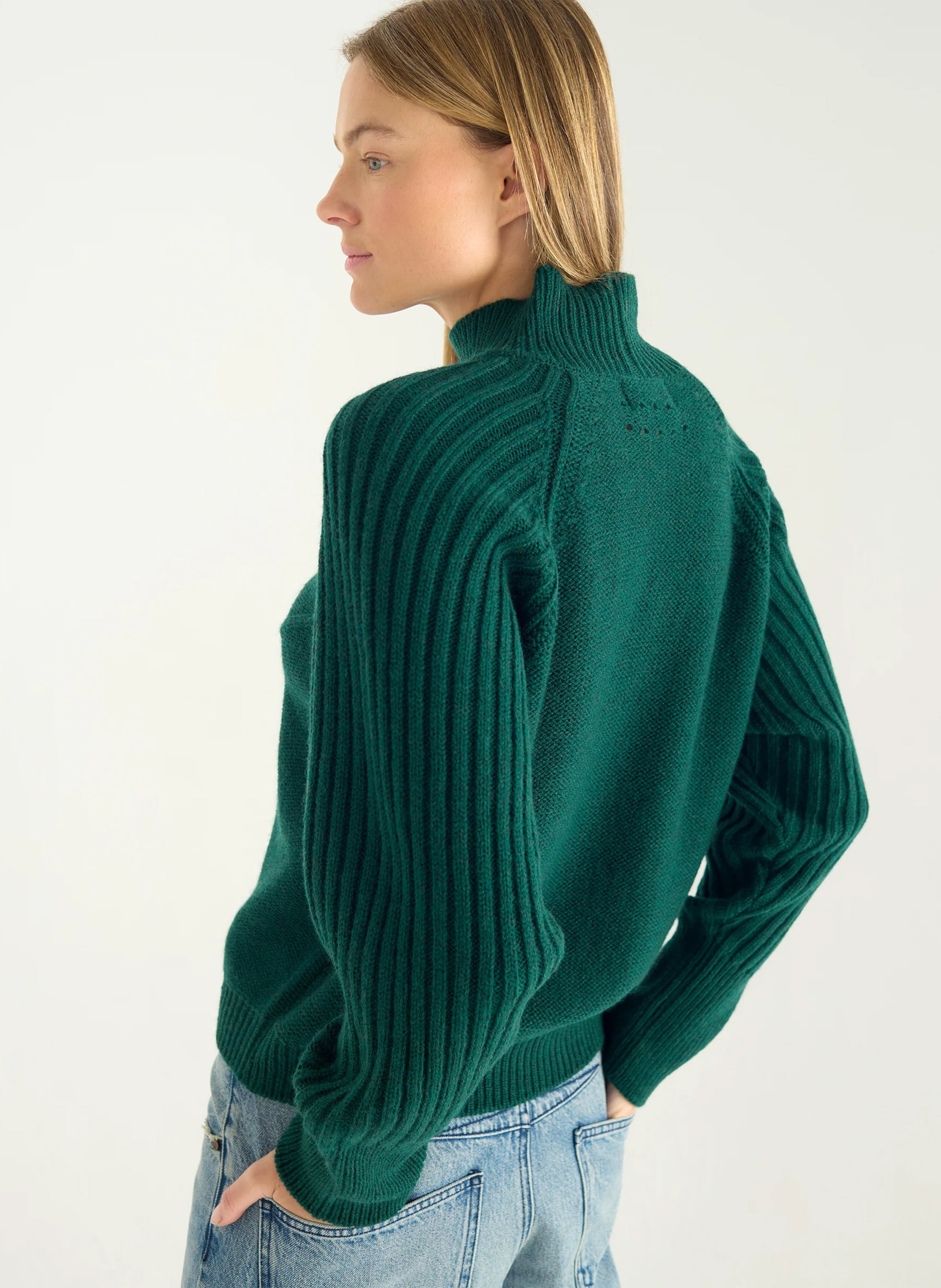 Magenta - Pullover mit Stehkragen, aus Wollmix ACOTE Grun