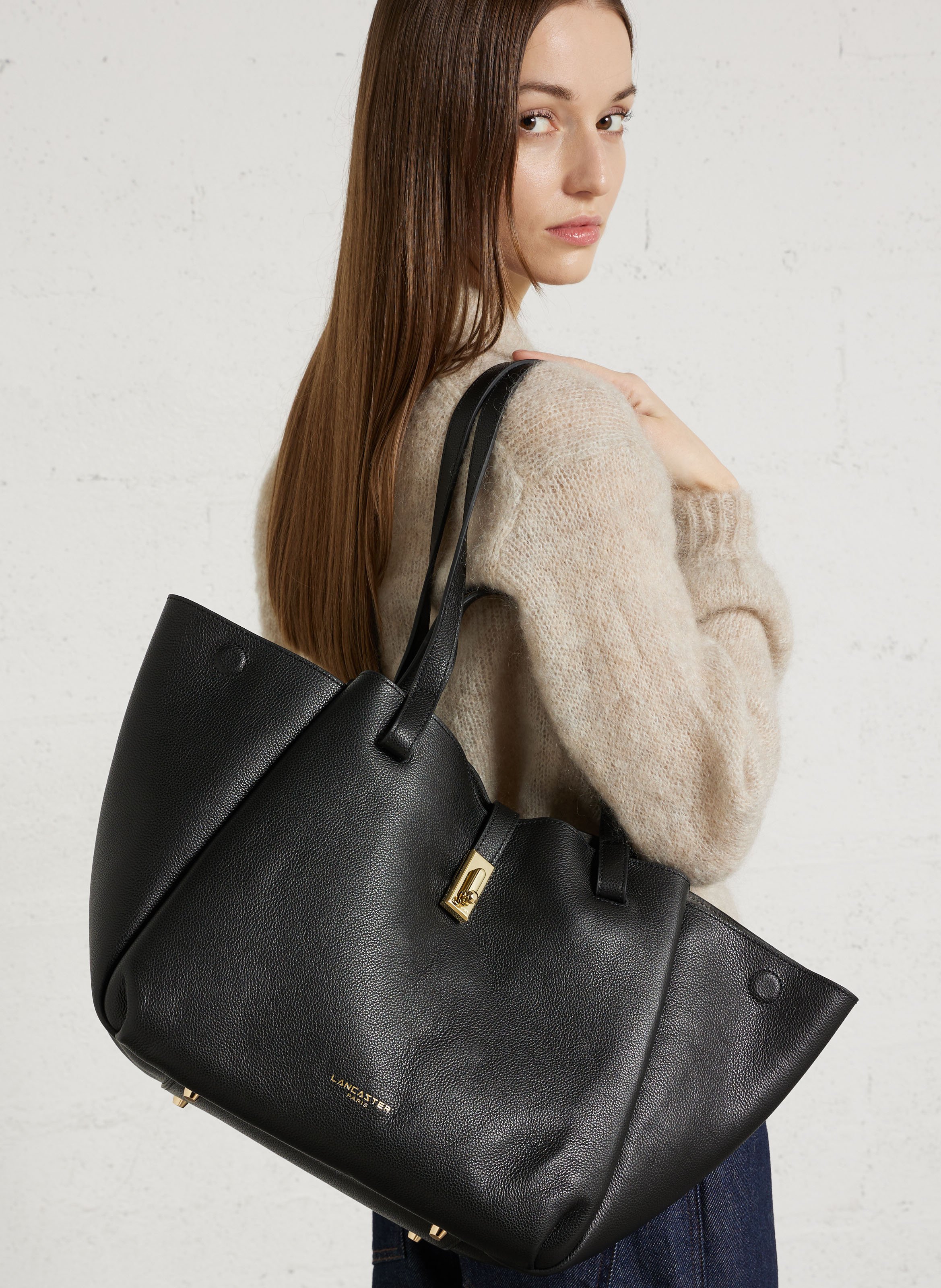 Cabas en cuir grainé LANCASTER PARIS Noir