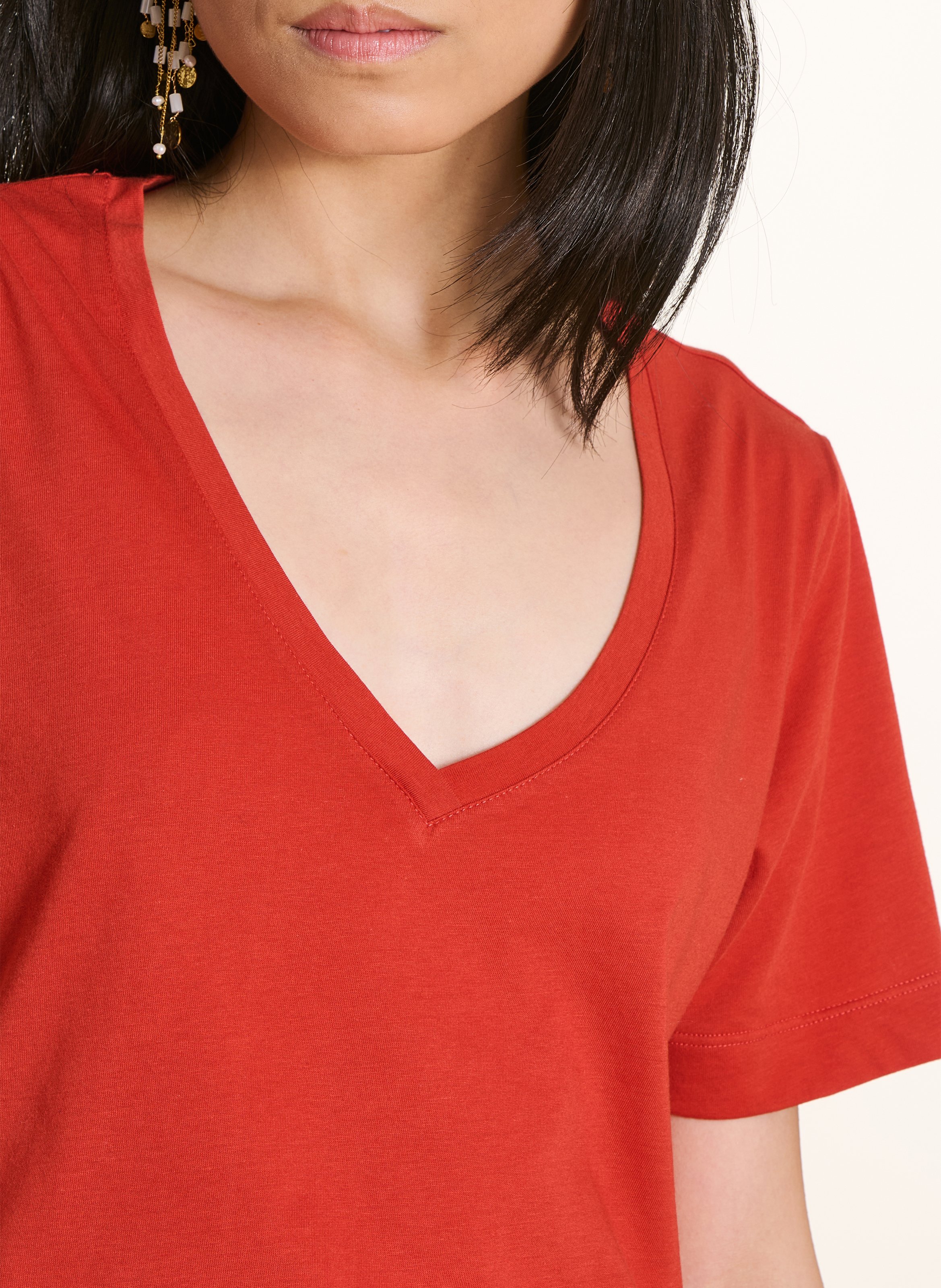 Tee-shirt ample col V en coton bio LA FEE MARABOUTEE Rouge