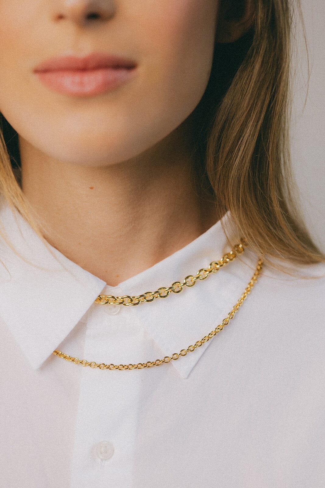 Fine gold necklace Golden