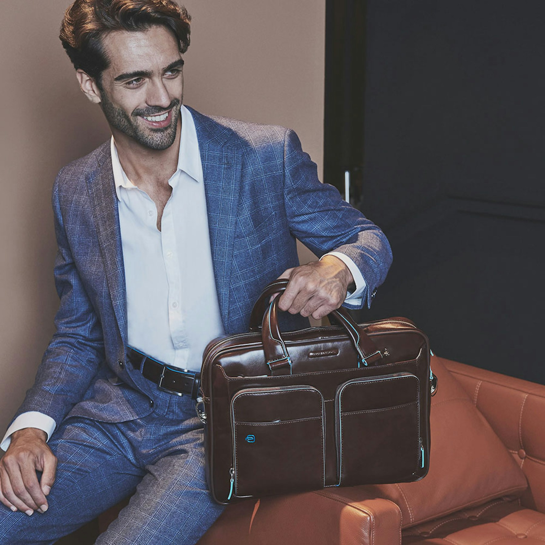 Grained faux leather laptop bag PIQUADRO Black