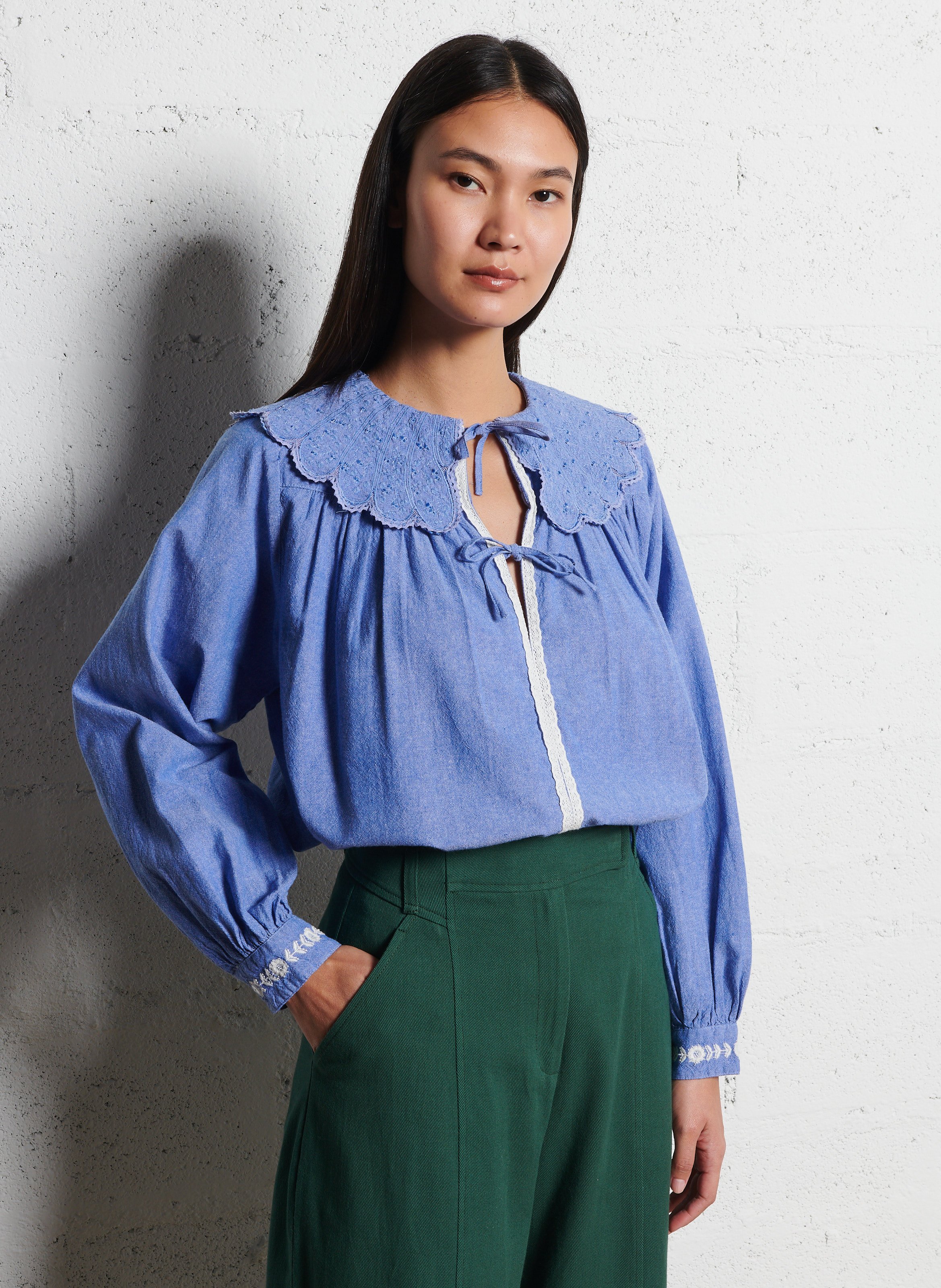 V-Neck denim blouse Blue chambray Louise misha - Women WRI