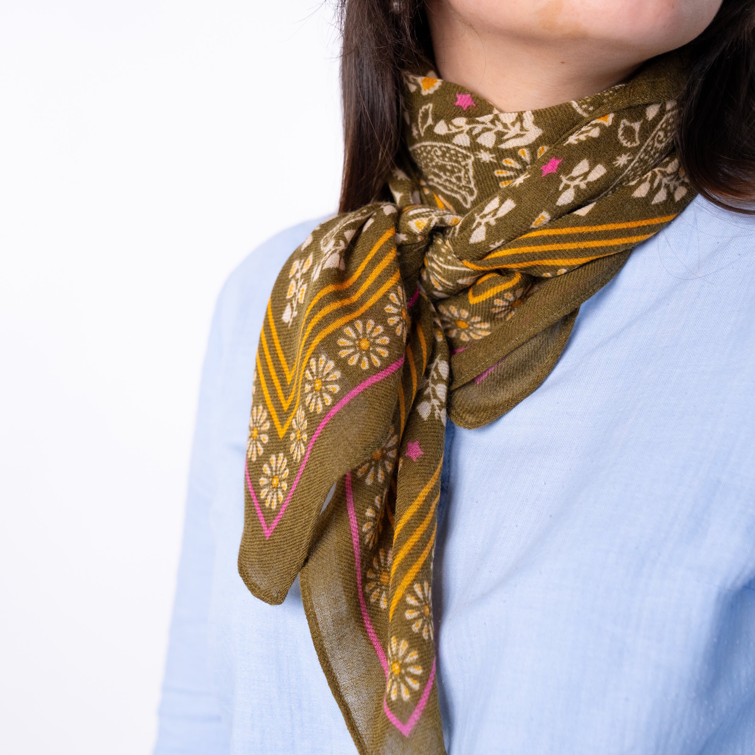 Constance wool scarf Khaki