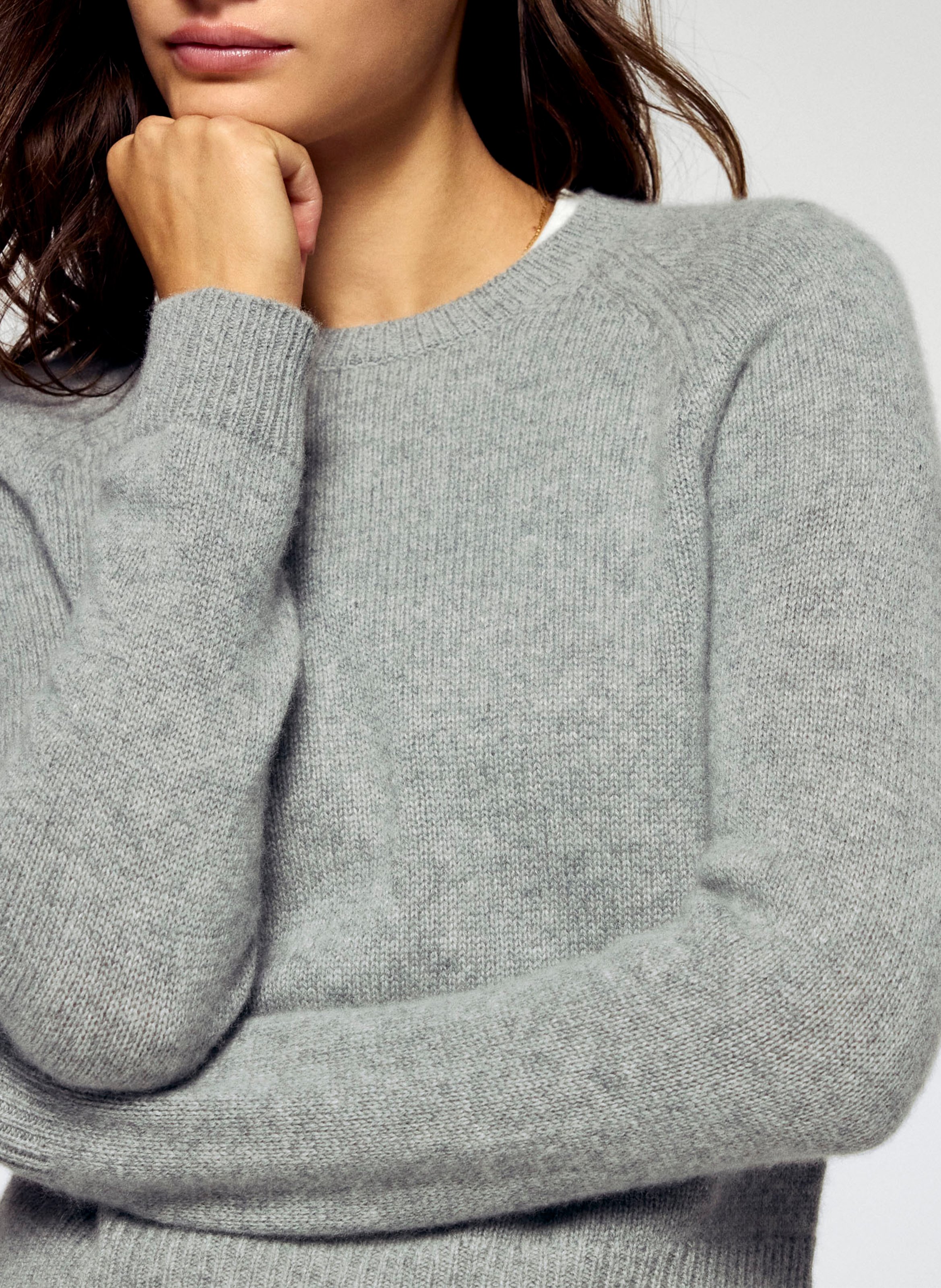 Short straight cashmere sweater FROM FUTURE Grey