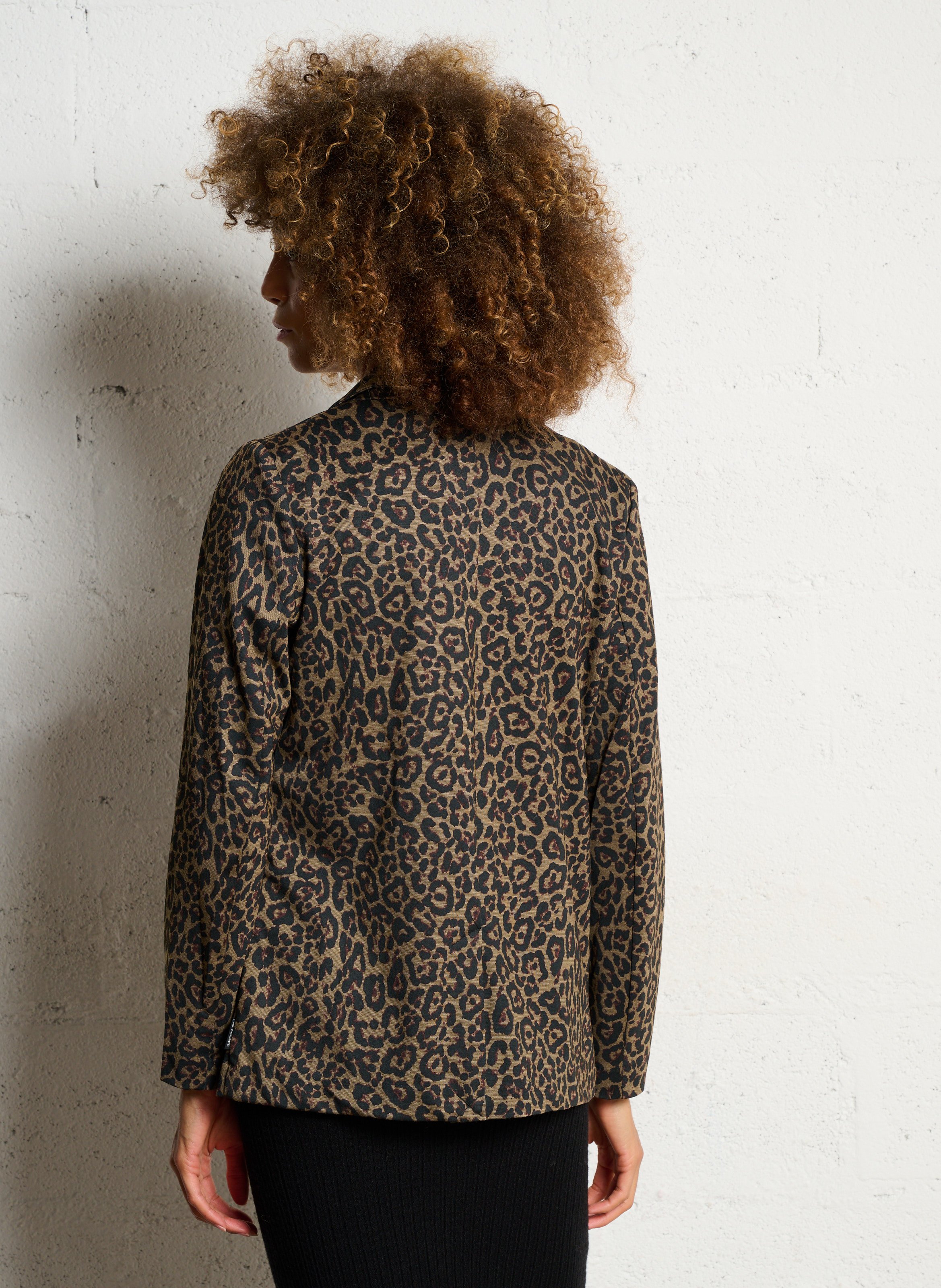 Veste de blazer ajustée à imprimé léopard LE TEMPS DES CERISES Marron