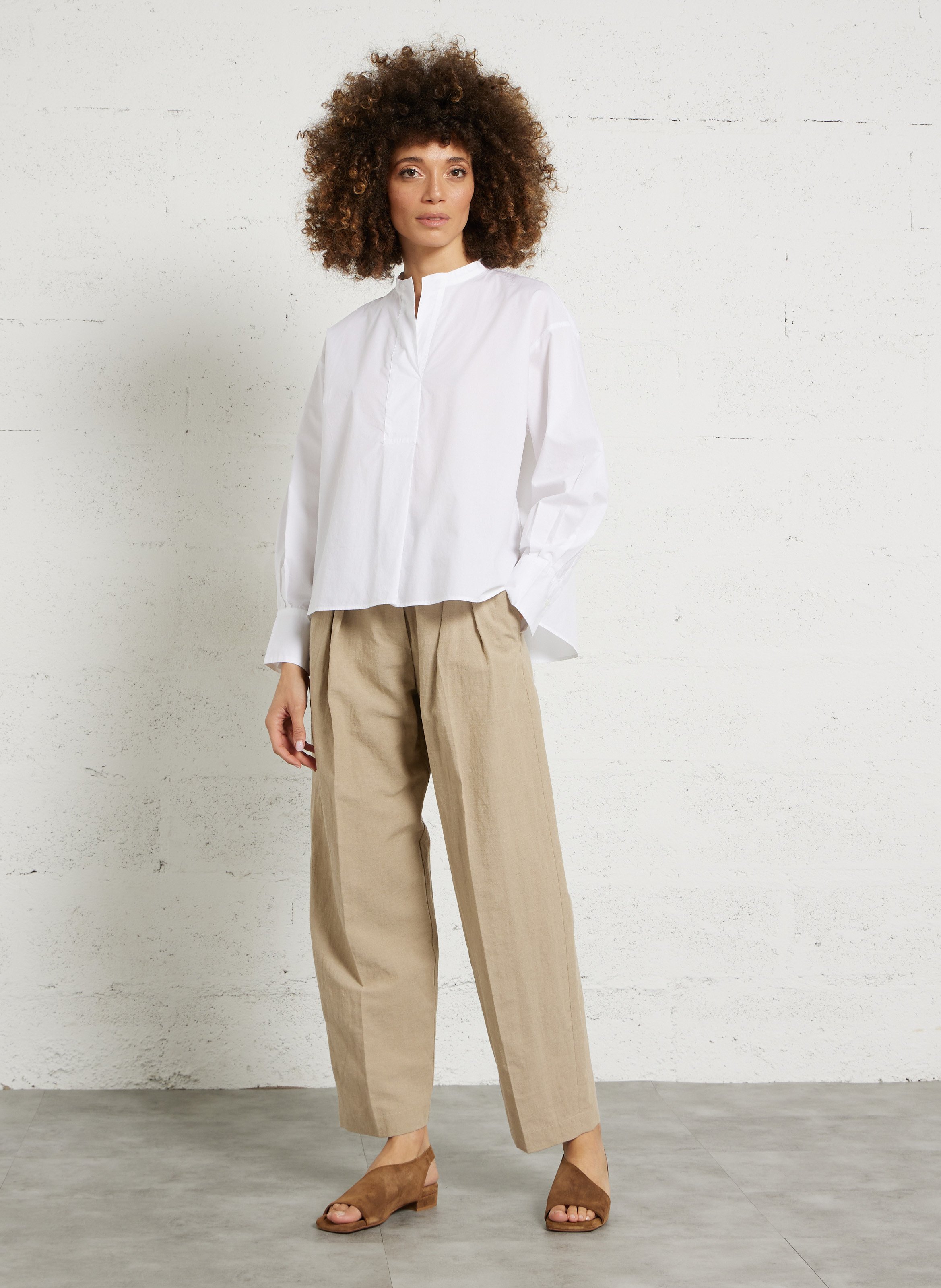 Oversized V-neck cotton blouse POMANDERE White