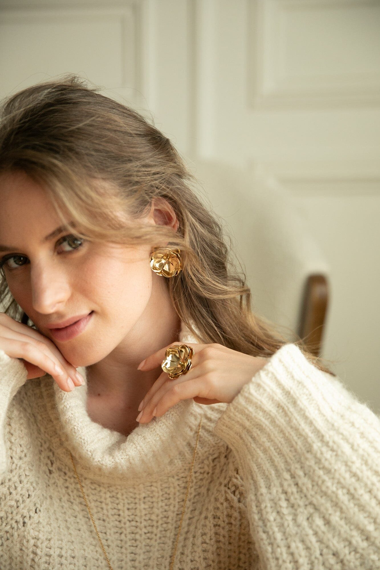 Large flower stud earrings in silver-plated  MONSIEUR SIMONE Silver