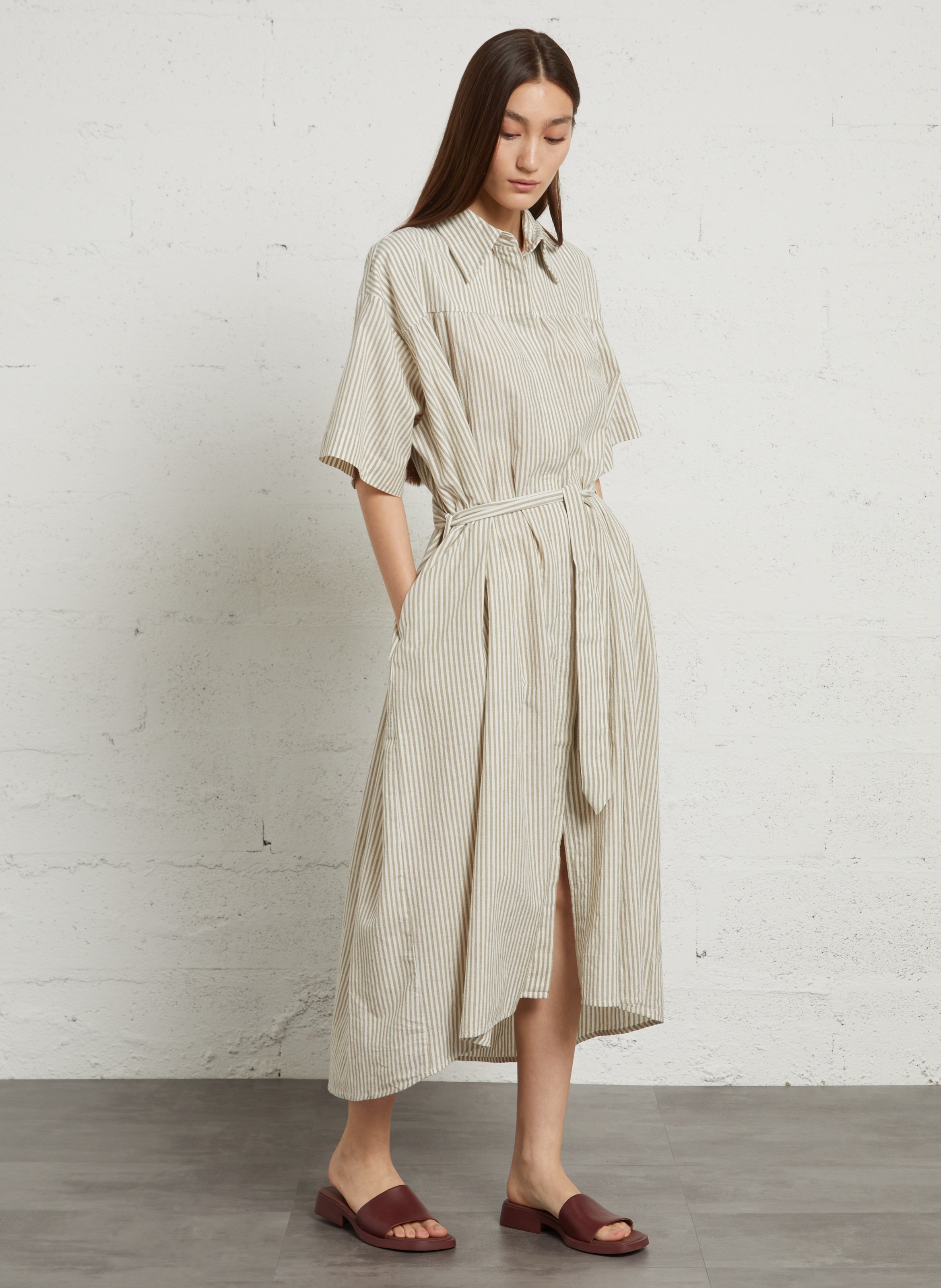 Avarca Berlin - Flache Ledersandalen mit Samt CAMPER Violett