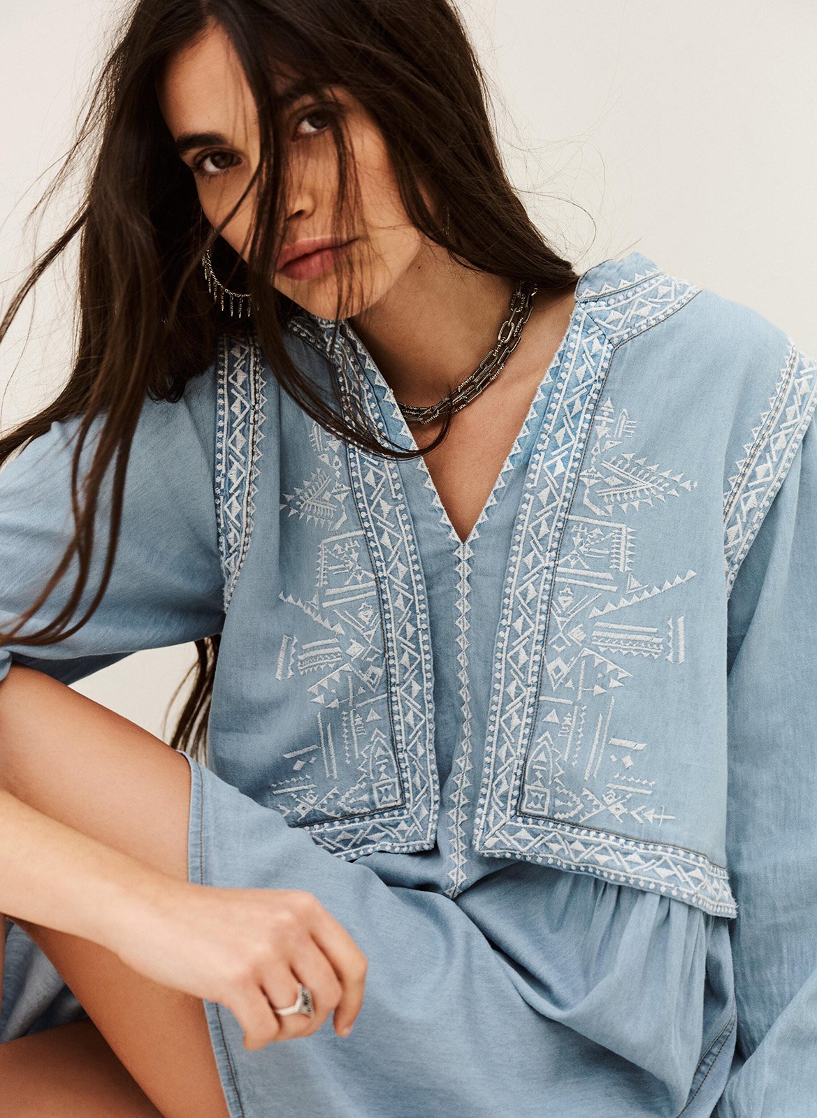Robe courte col V en coton brodé BA&SH Bleu