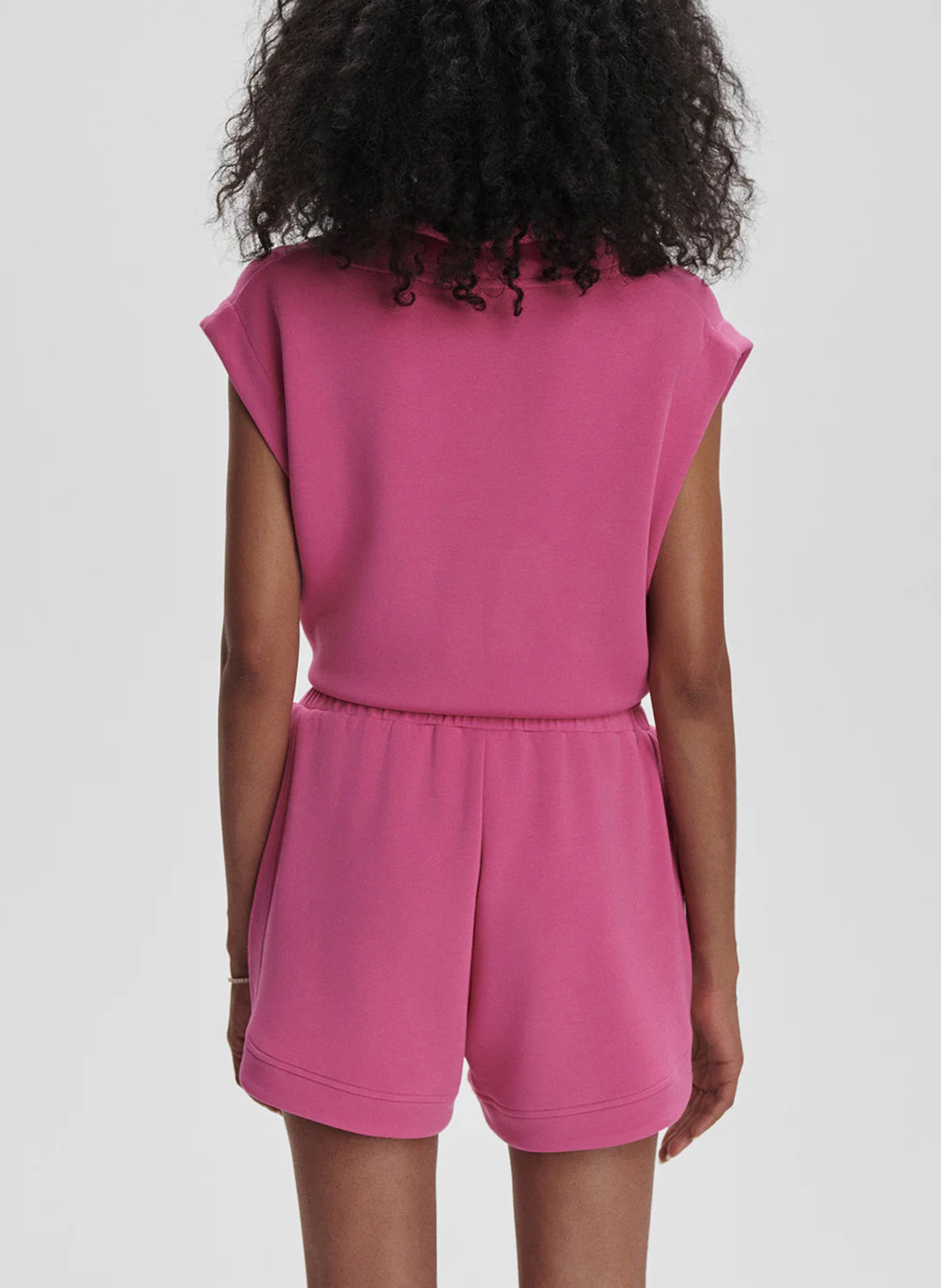 Straight shorts VARLEY Pink