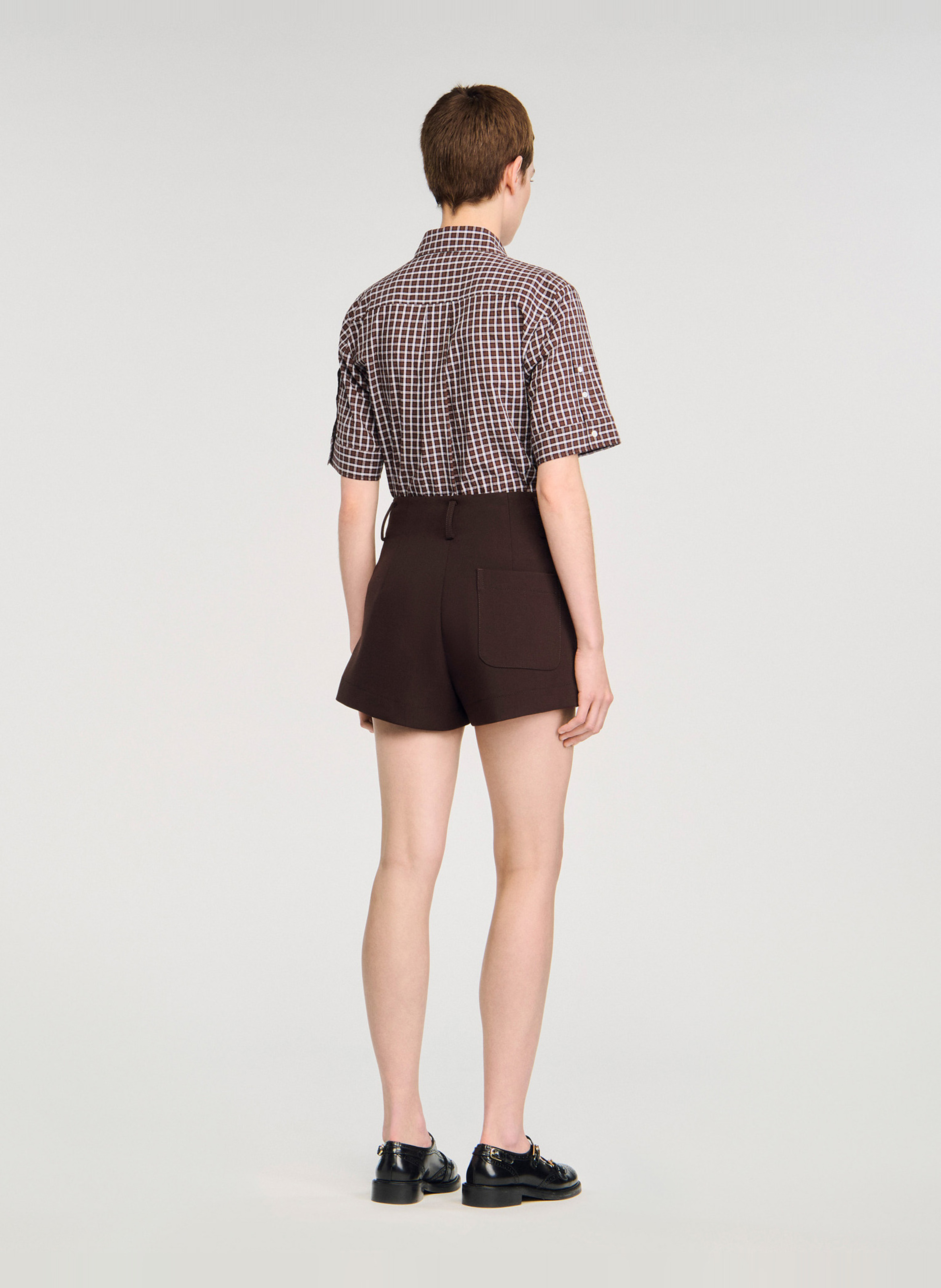 Short droit uni boutonné taille haute SANDRO Marron