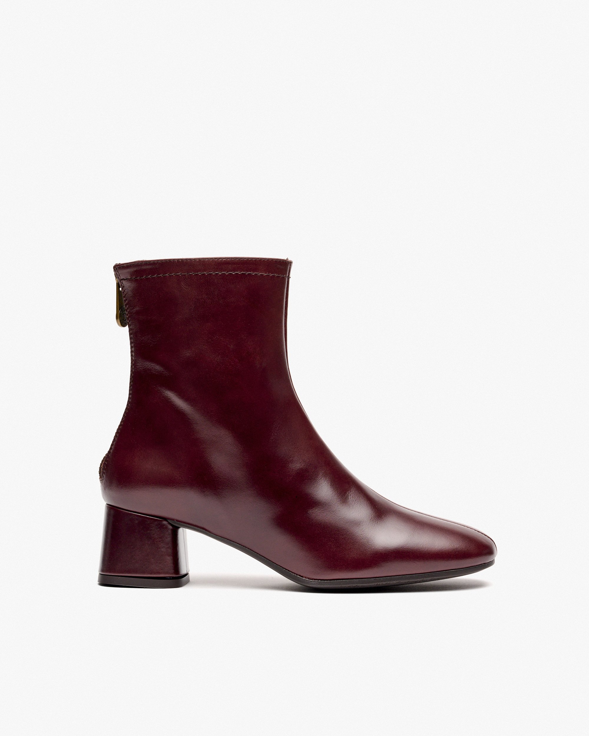Brown leather ankle boots. PEDRO MIRALLES Brown