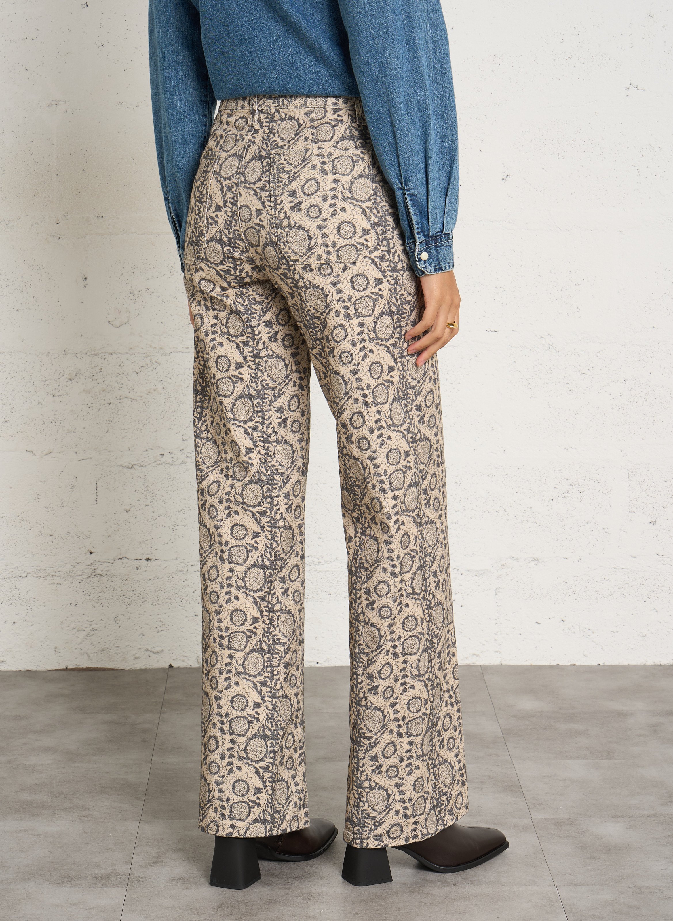 Weite Hose mit Print MAISON HOTEL Grau