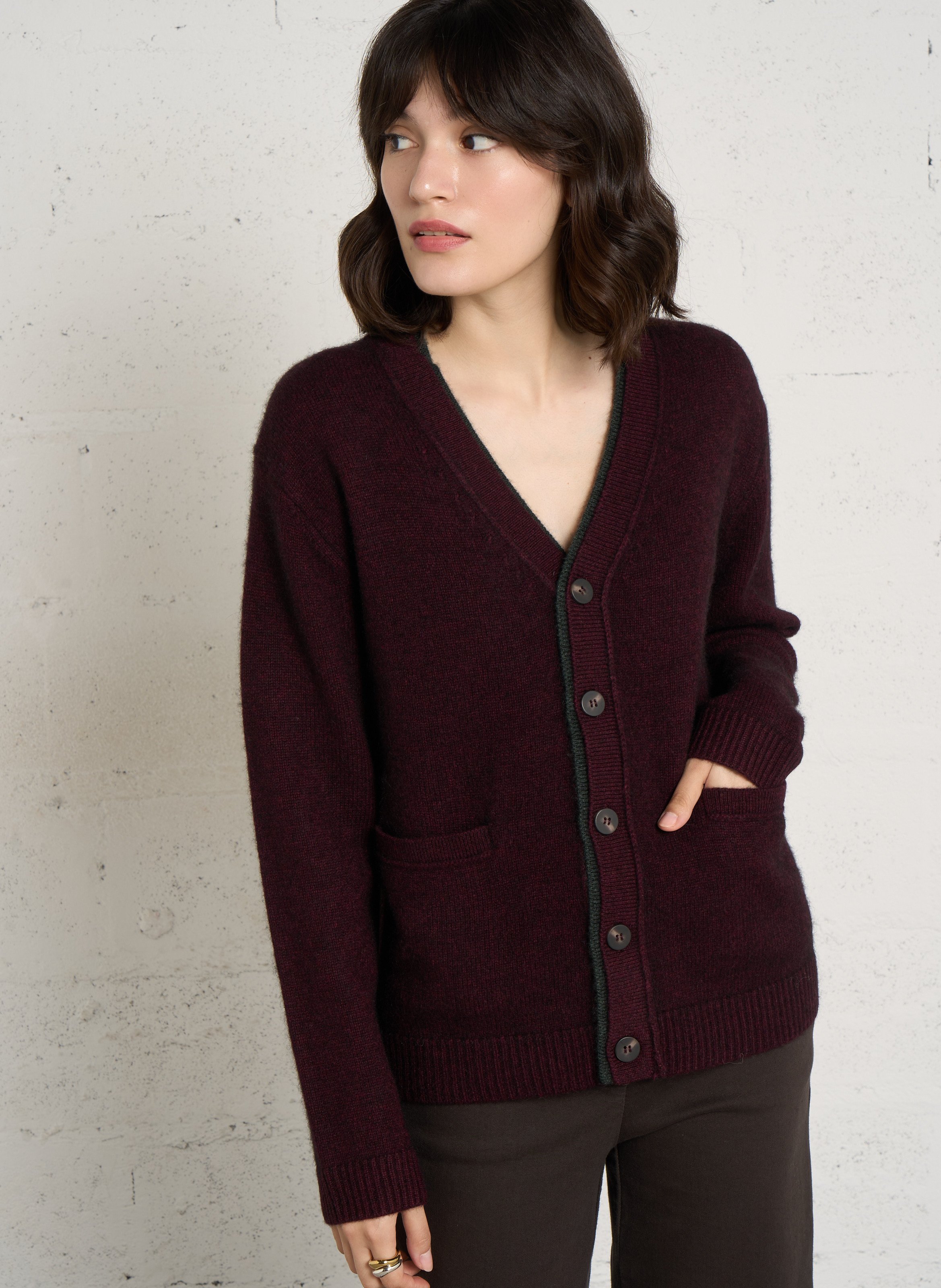 Relaxed-fit V-neck wool cardigan MAISON 123 Purple