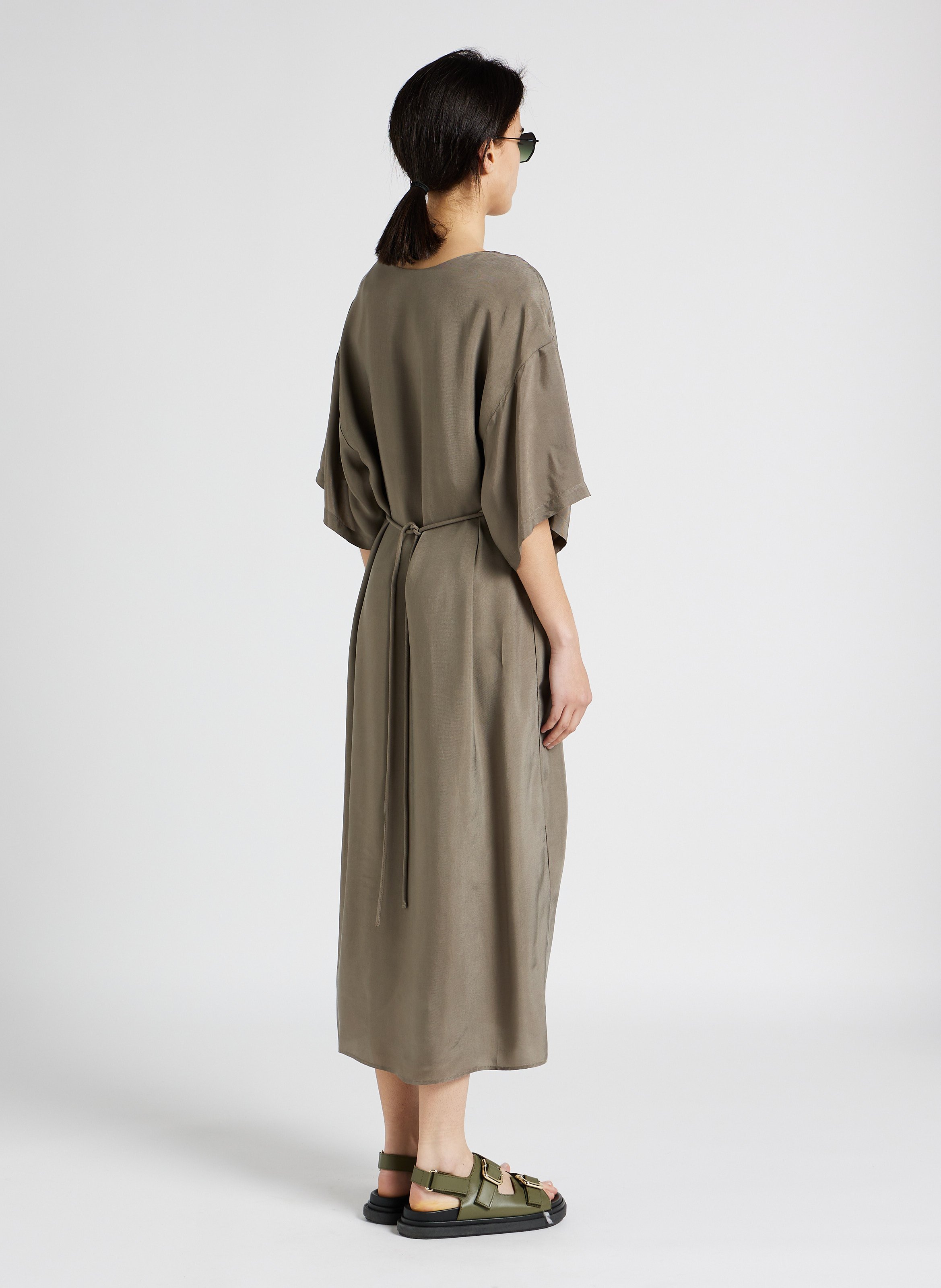 Robe longue col V à fentes HUMANOID Marron