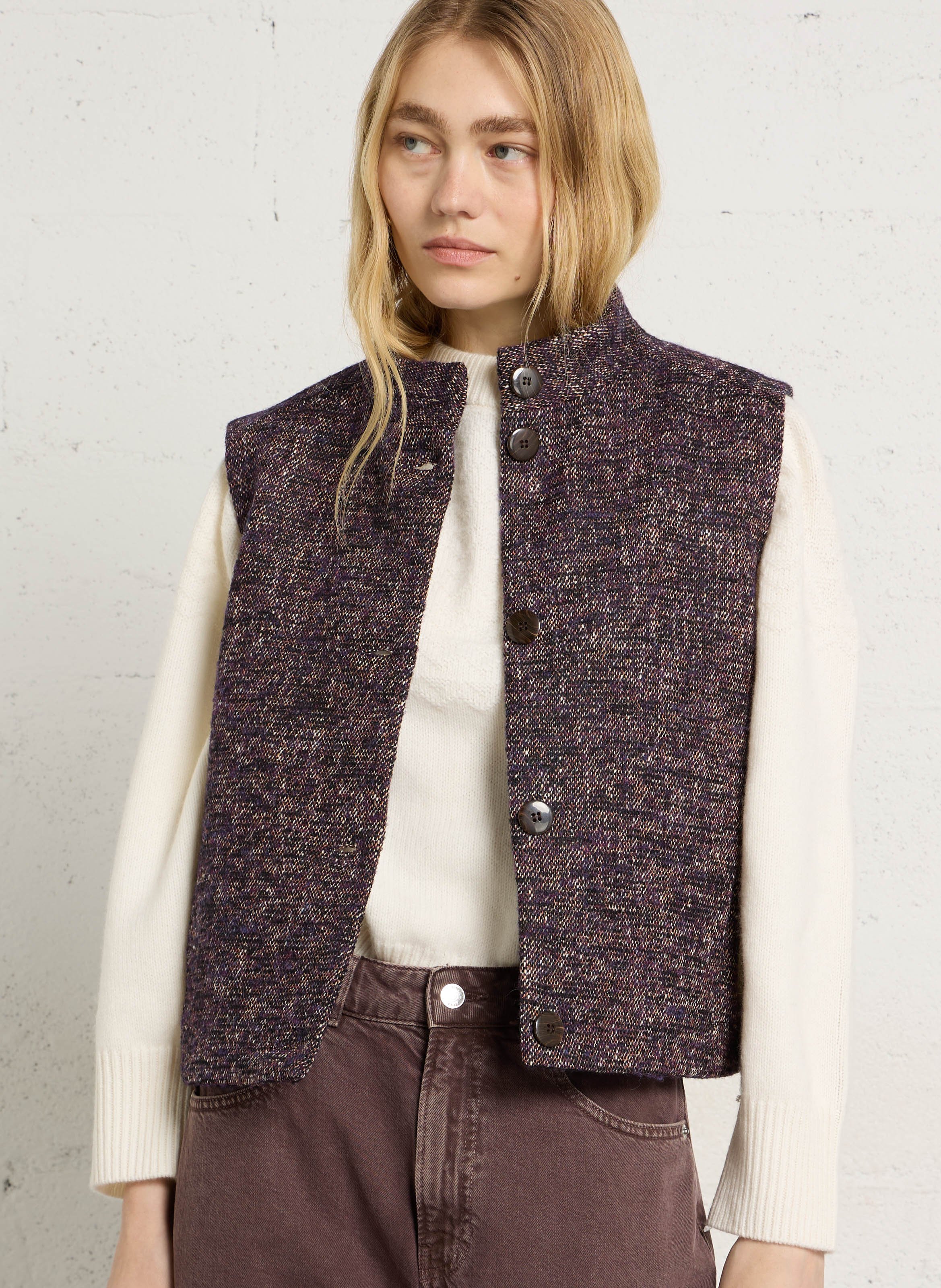 Straight sleeveless jacket with a stand-up collar MAISON 123