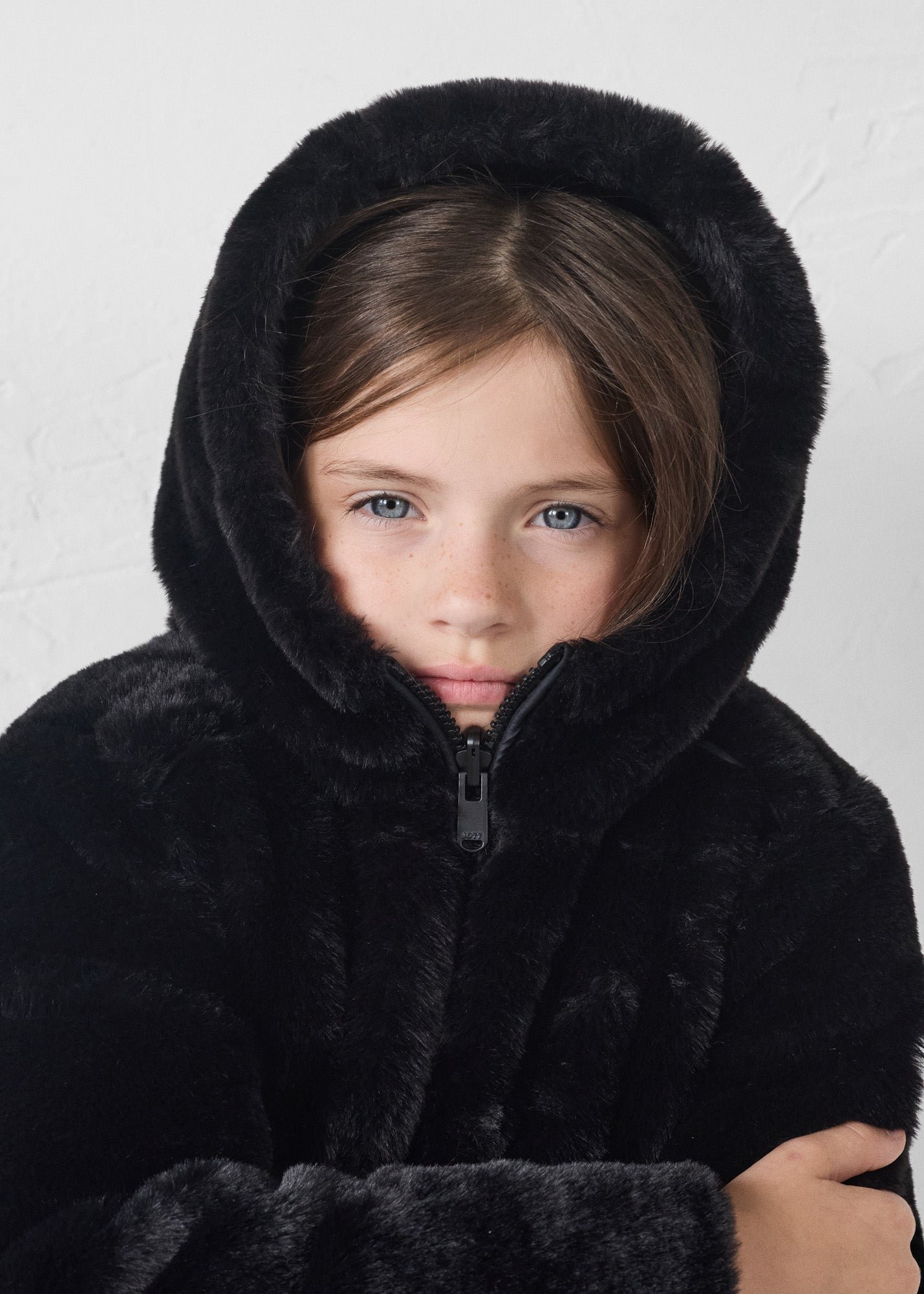 Doudoune enfant en fausse fourrure à capuche agathe JOTT Noir