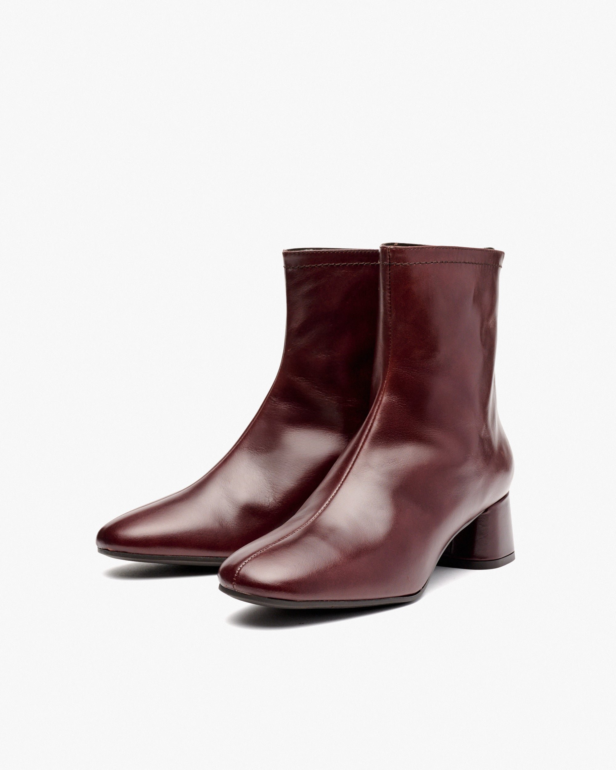 Brown leather ankle boots. PEDRO MIRALLES Brown