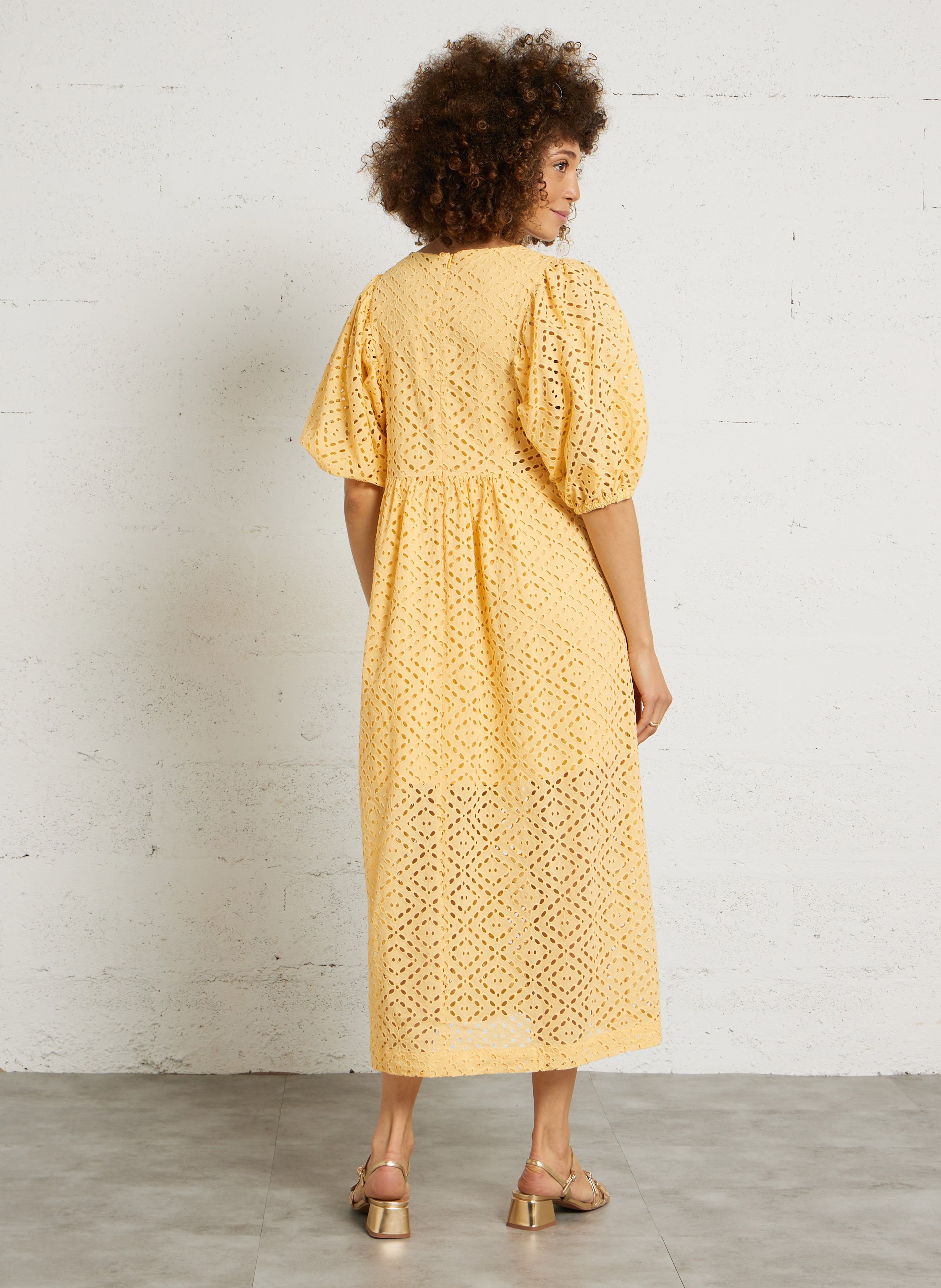 Robe midi brodée en coton THE TINY BIG SISTER Jaune