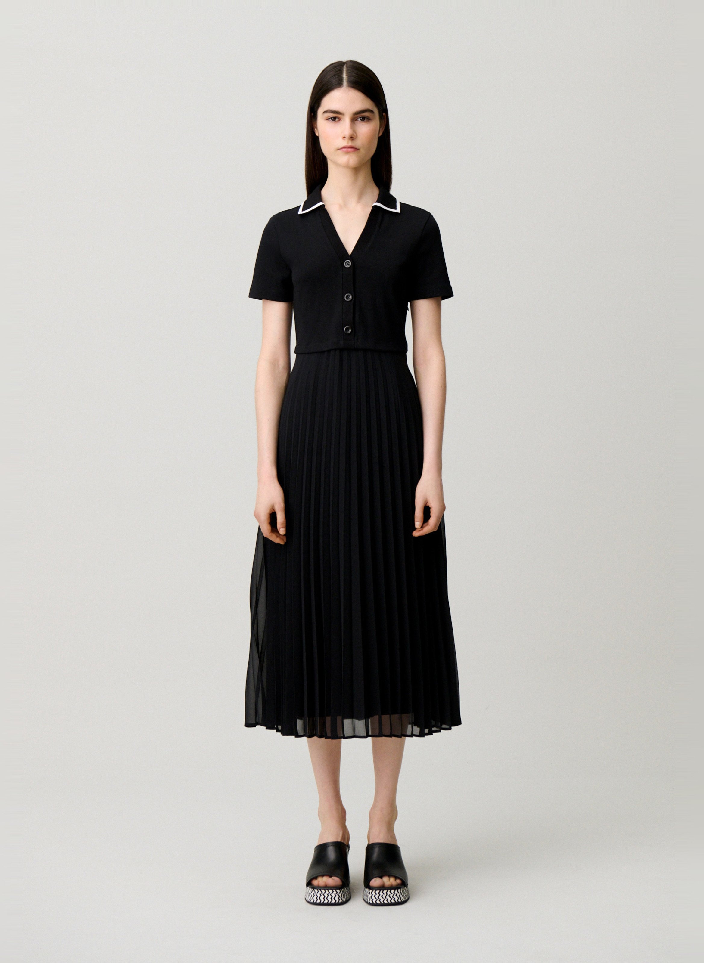 Langes Kleid mit klassischem Rundhalsausschnitt aus Strick CLAUDIE PIERLOT Schwarz