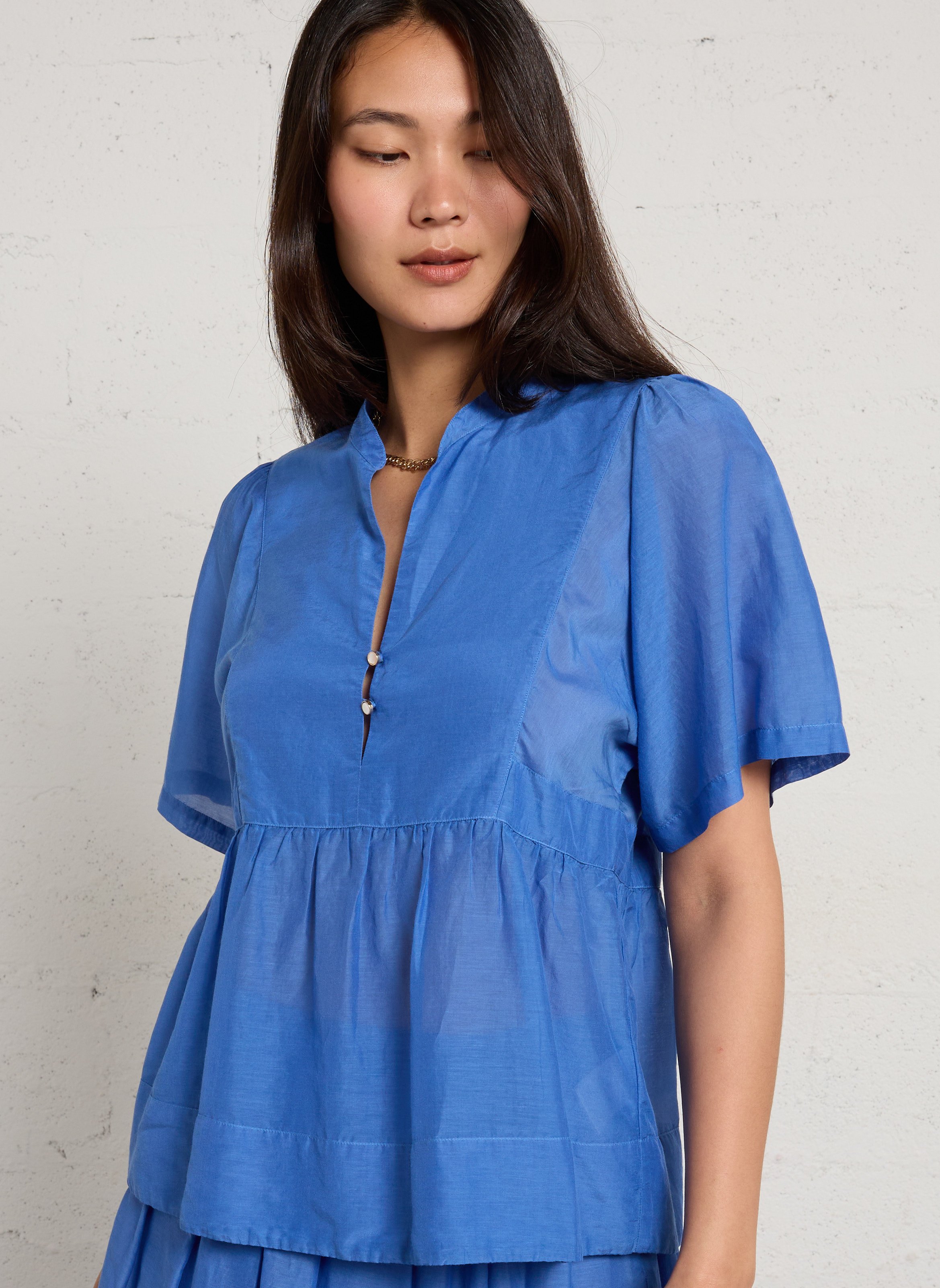 Oversize Bluse mit Rundhalsausschnitt aus Baumwolle und Seide POMANDERE Blau