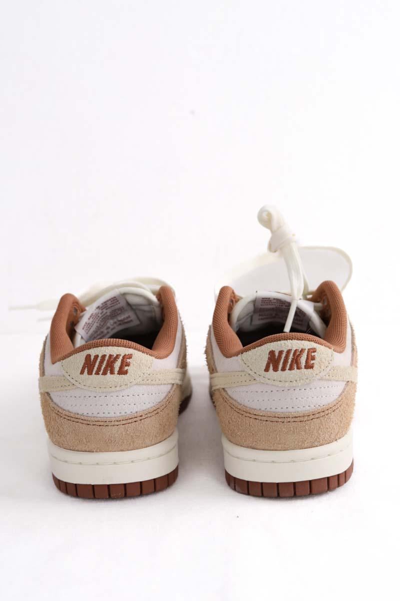 SB Dunk Low sneakers NIKE - Seconde Main Beige