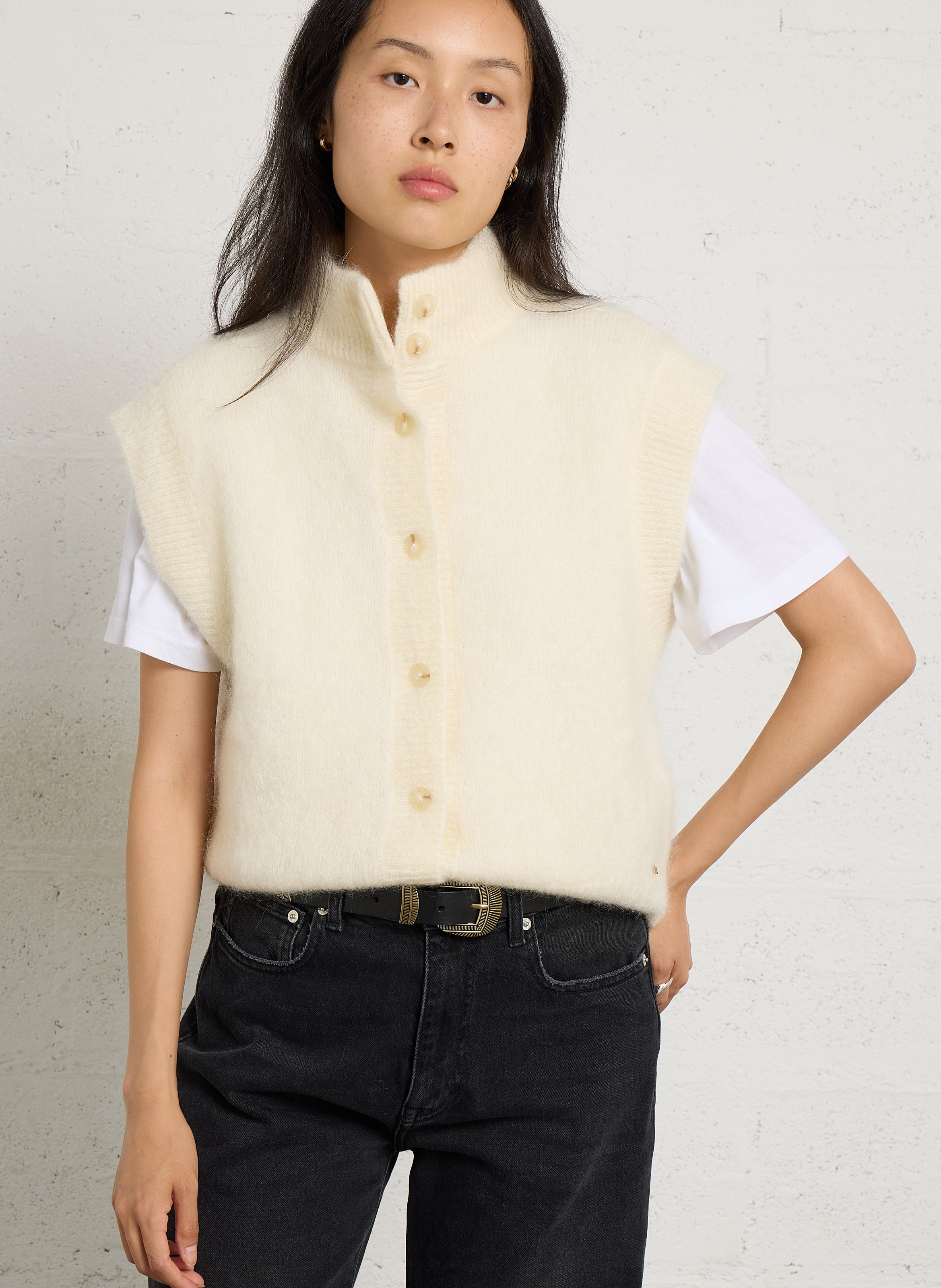 Ärmellose gerade geschnittene Strickjacke aus gemischtem Mohair DES PETITS HAUTS Beige