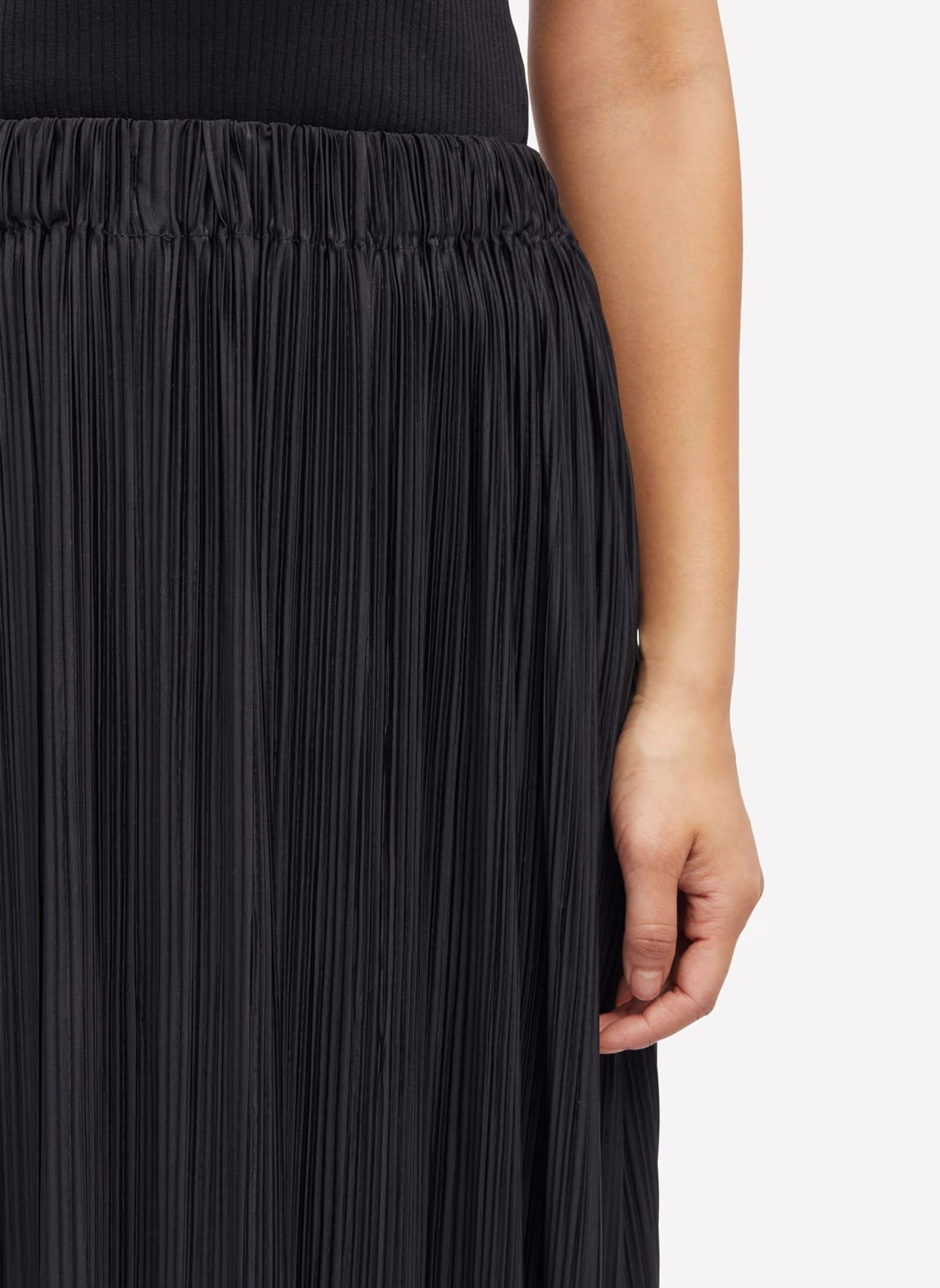 Jupe midi plissée  SAMSOE SAMSOE Noir