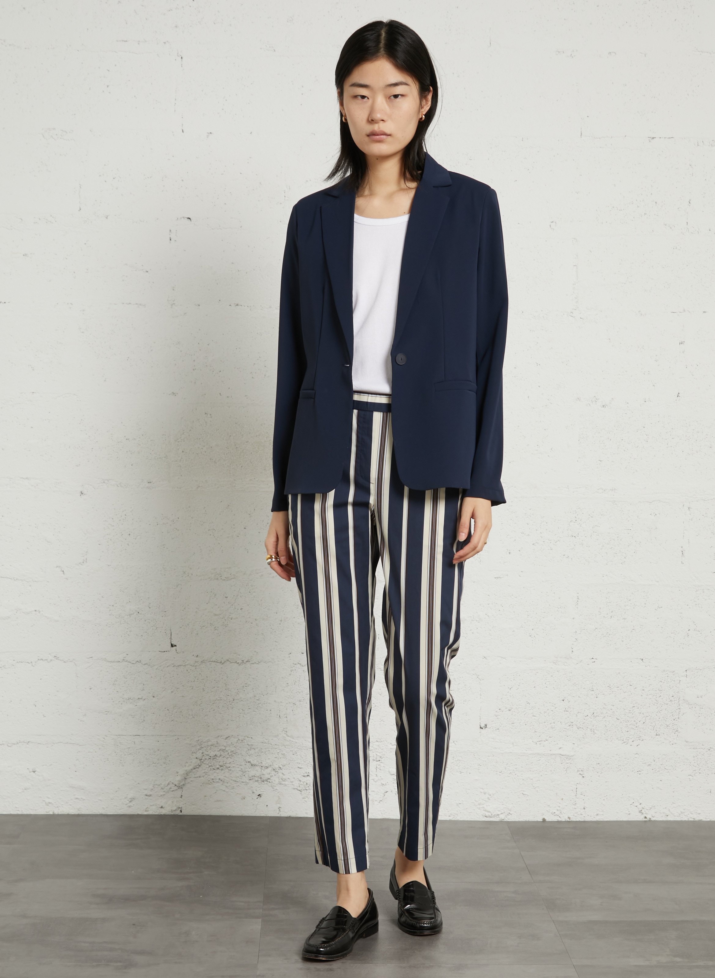 Getailleerd effen blazer PLEASE Blauw