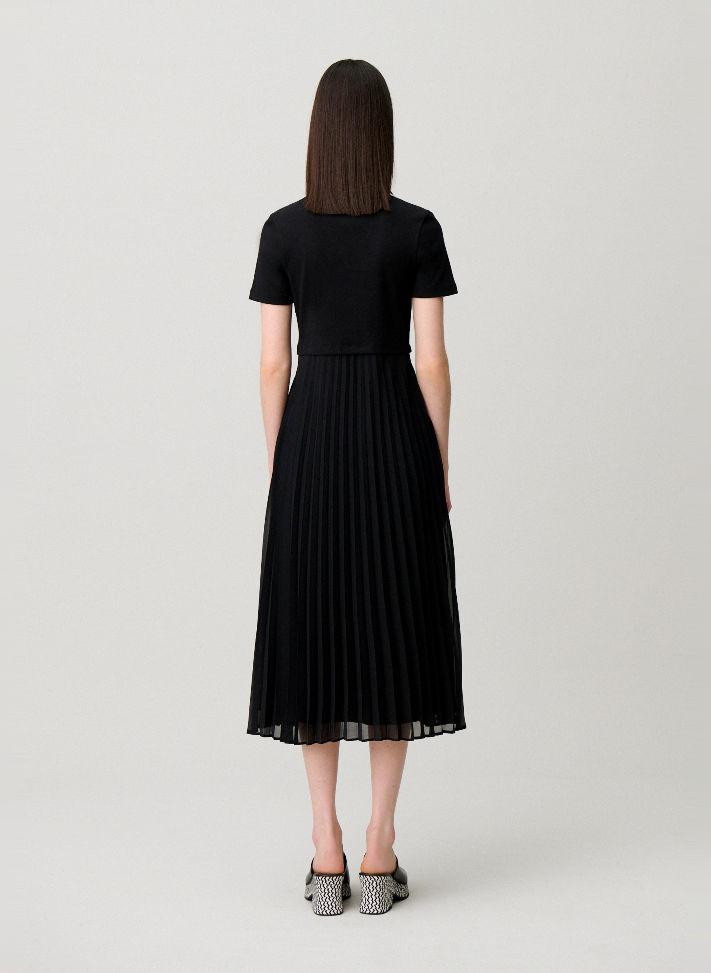Langes Kleid mit klassischem Rundhalsausschnitt aus Strick CLAUDIE PIERLOT Schwarz