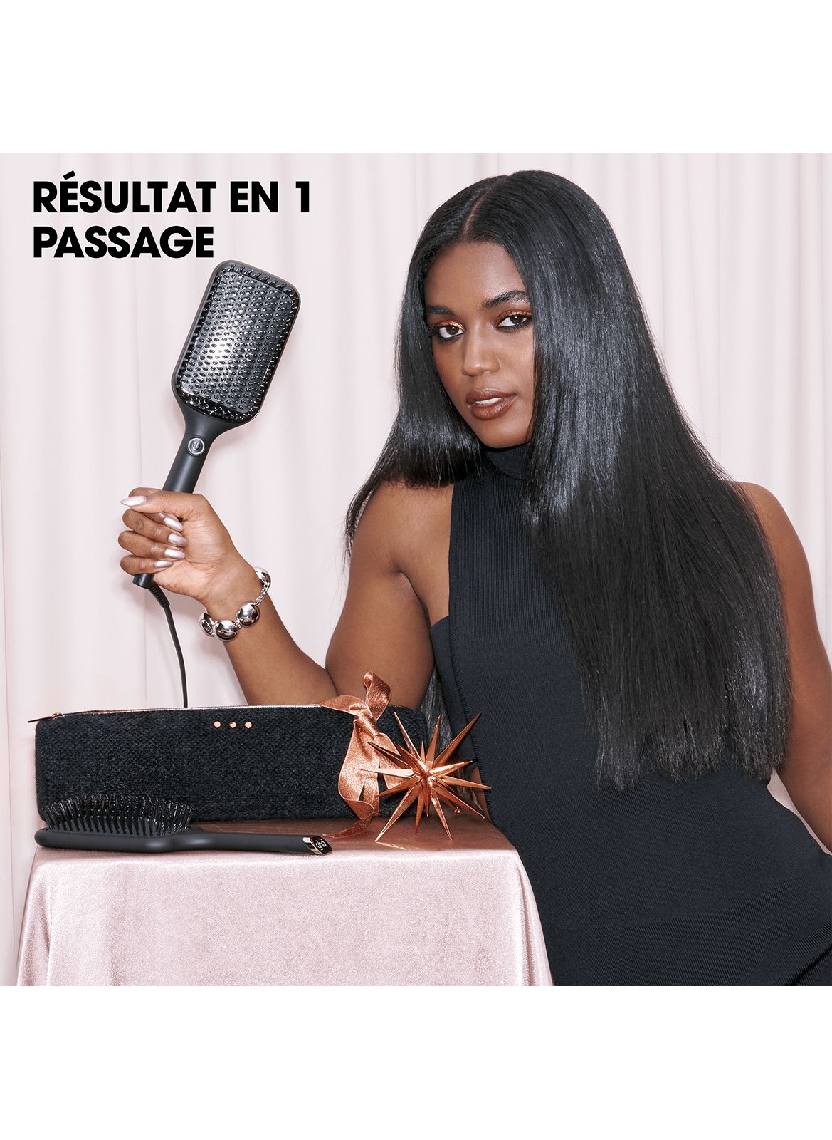 Exceptional Set ghd Glide+ Max Heating Brush GHD No color