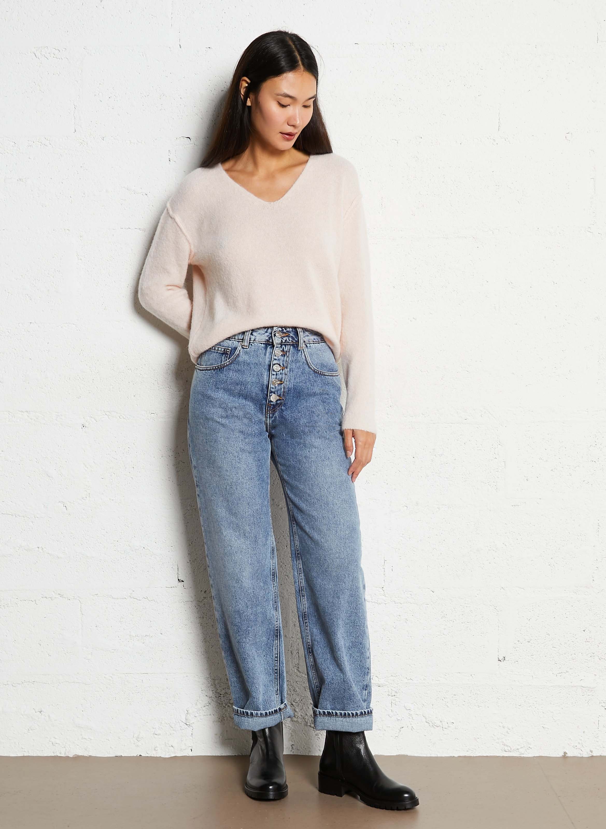 Pull droit col V en maille mélangée MAISON ANJE Rose