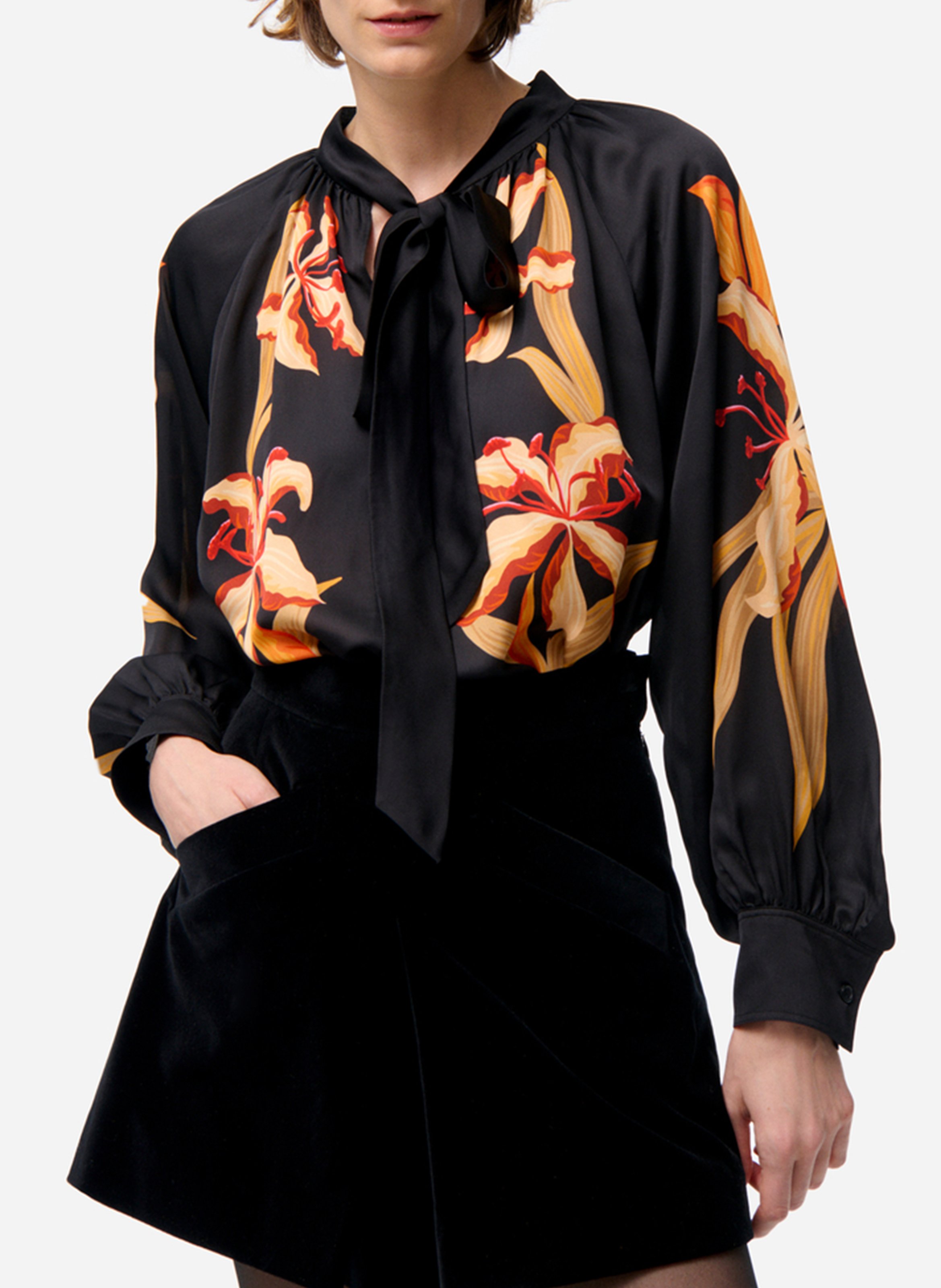 Printed blouse with lavallière collar VANESSA BRUNO Black