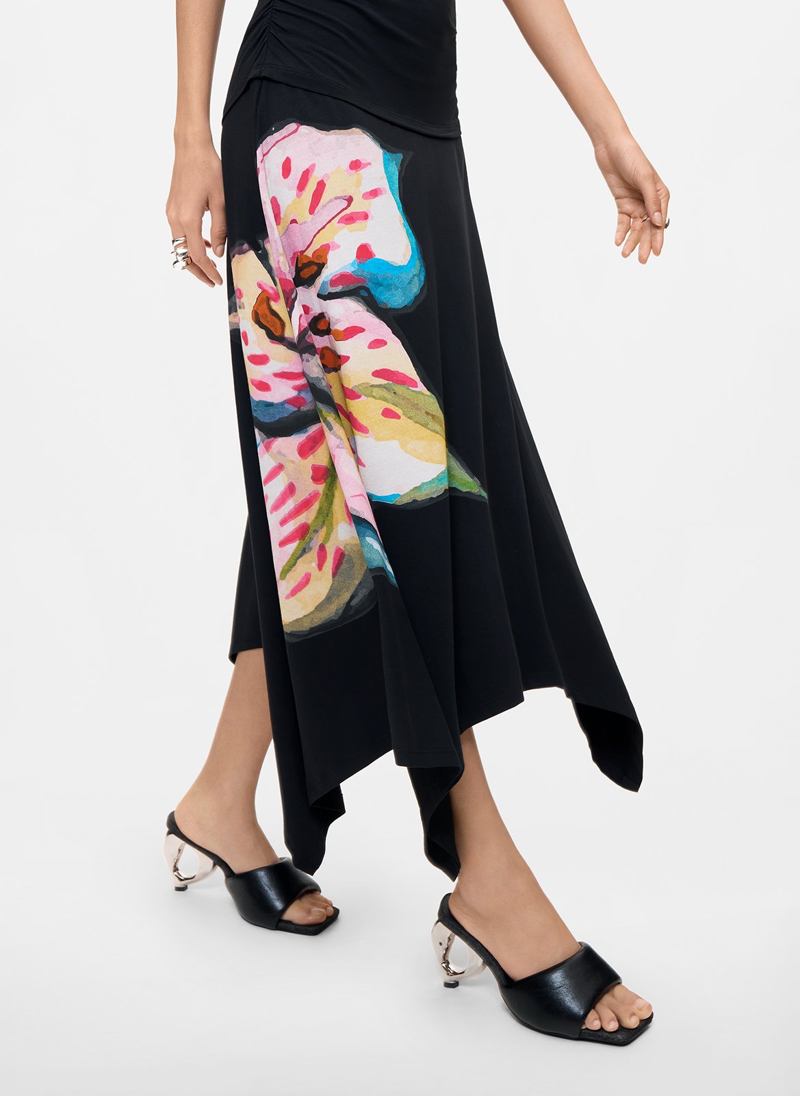 Robe longue col rond asymétrique DESIGUAL Noir